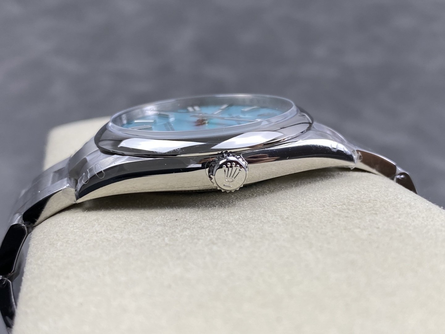 Rolex Oyster Perpetual 41 124300 Turquoise Blue Dial Best Replica VSF - 图片 7