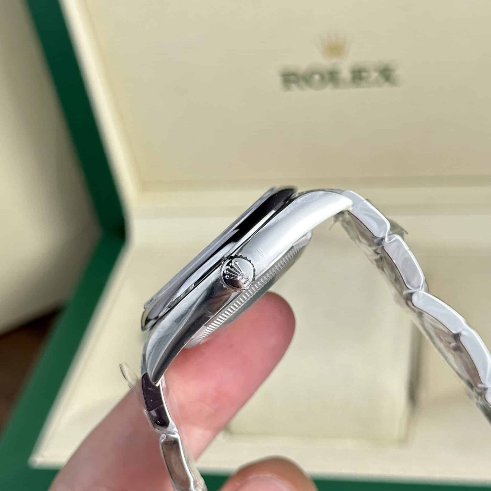 Rolex Oyster Perpetual 41 124300-0007 Red Coral Dial Top Quality Replica Clean Factory - 图片 5