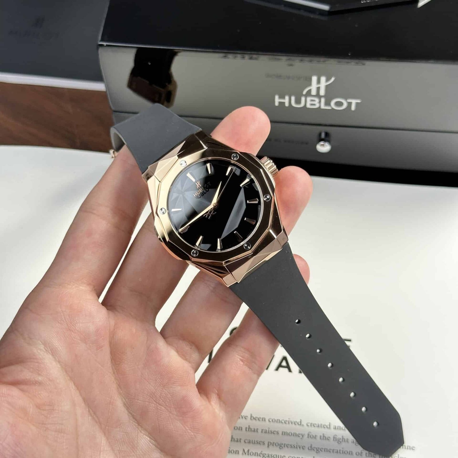 Hublot Classic Fusion Orlinski King Gold Black Dial Replica 40mm - 图片 2