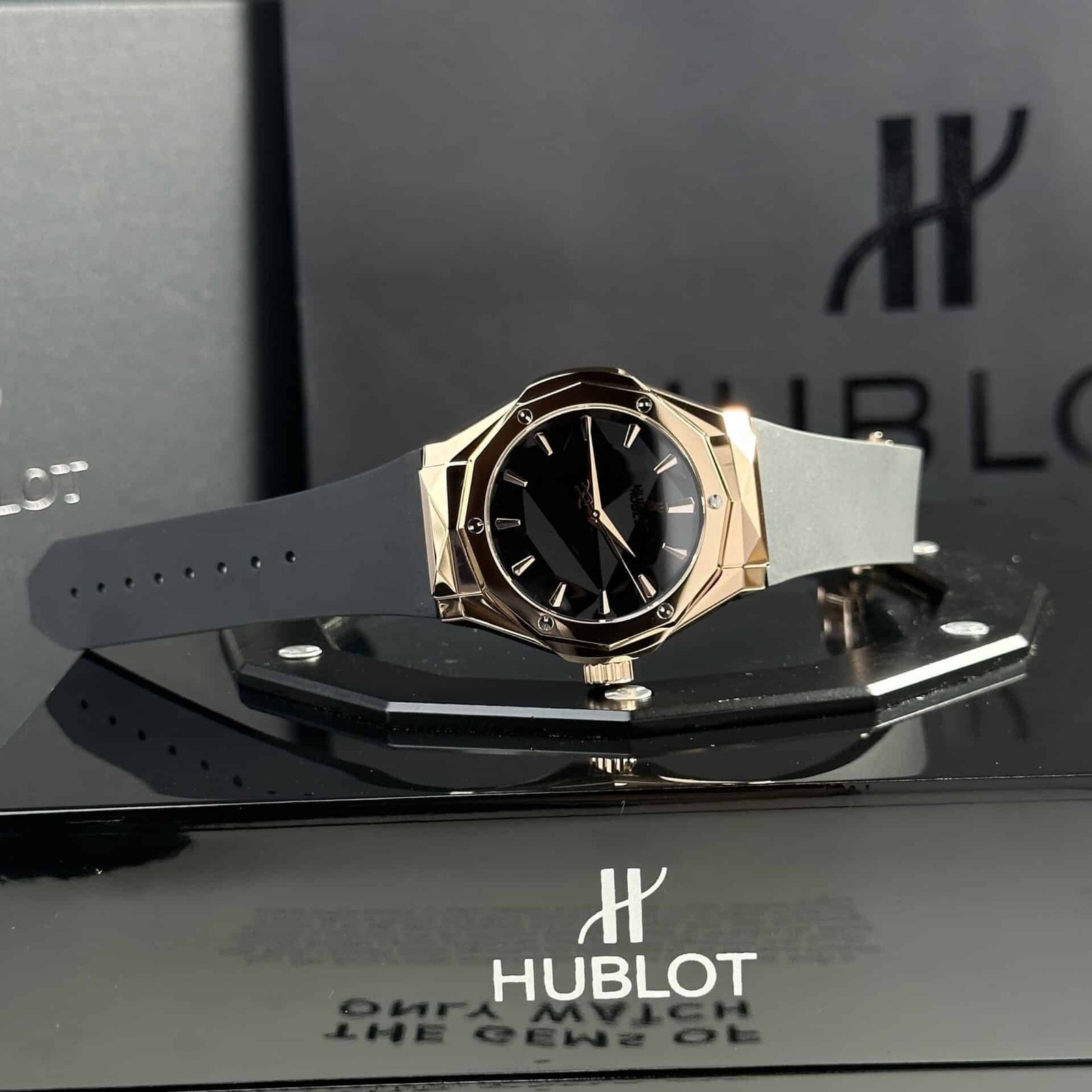 Hublot Classic Fusion Orlinski King Gold Black Dial Replica 40mm - 图片 3