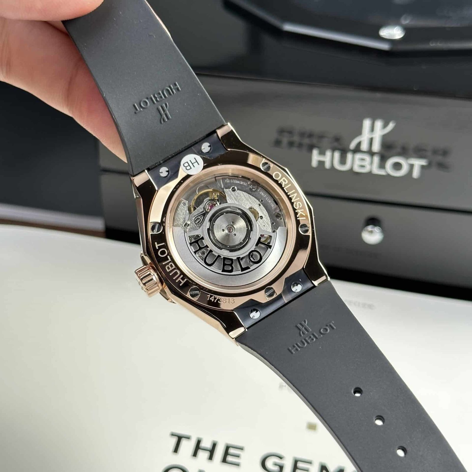 Hublot Classic Fusion Orlinski King Gold Pavé Black Dial Best Replica 40mm - 图片 8