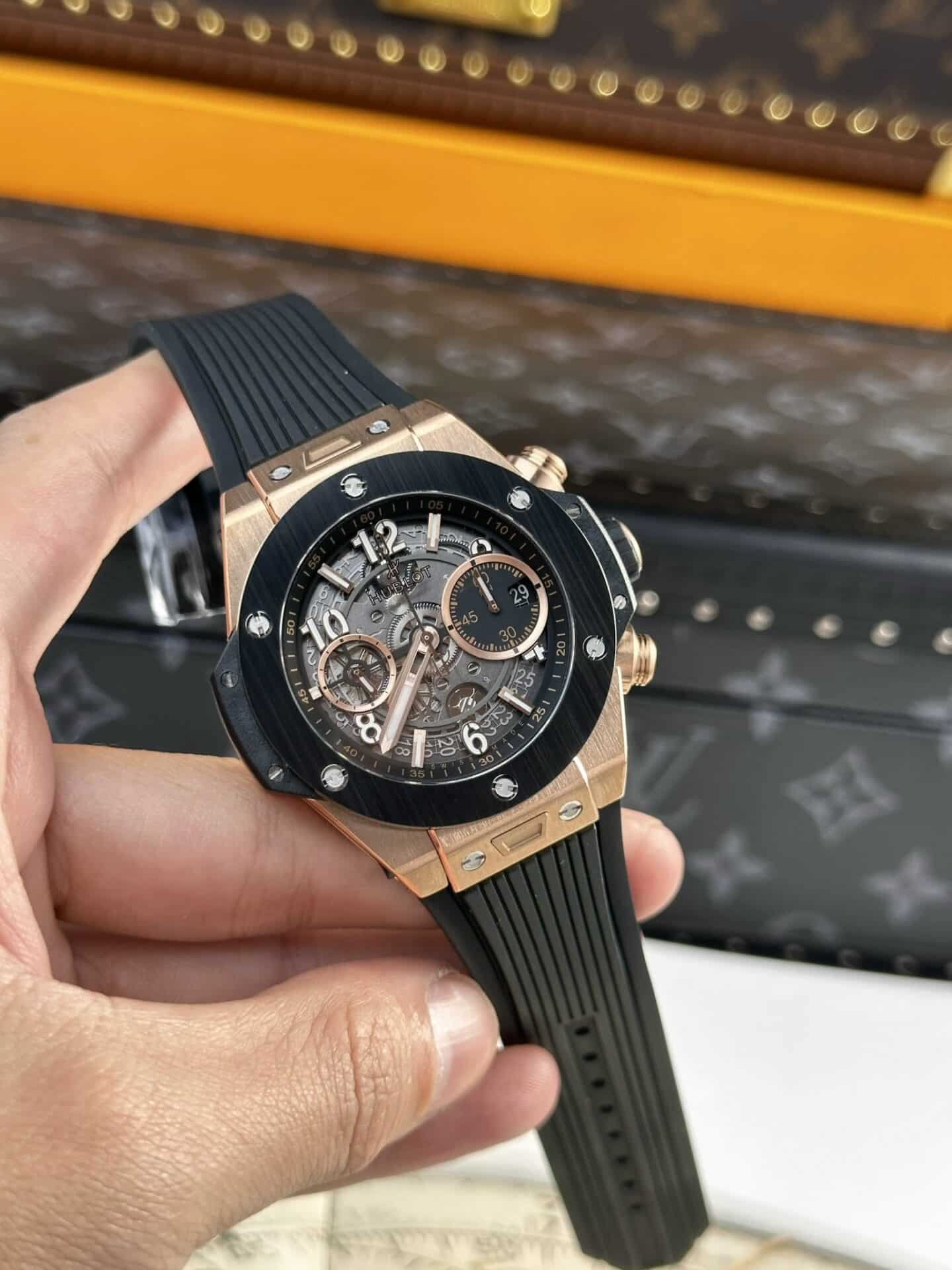 Hublot Big Bang Unico King Gold Black Ceramic Best Replica 42mm - 图片 3