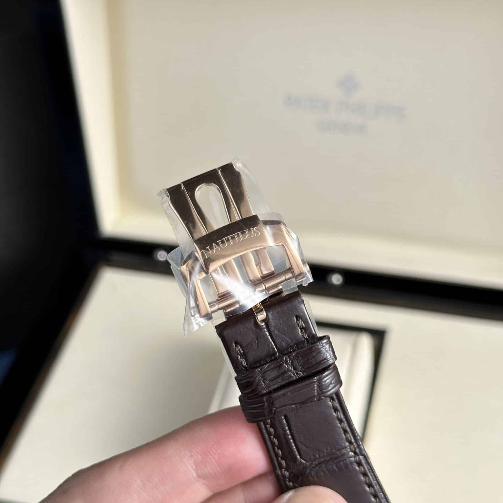 Patek Philippe Nautilus 5711R-001 Rose Gold Grey Dial Leather Strap Best Replica 40mm - 图片 10