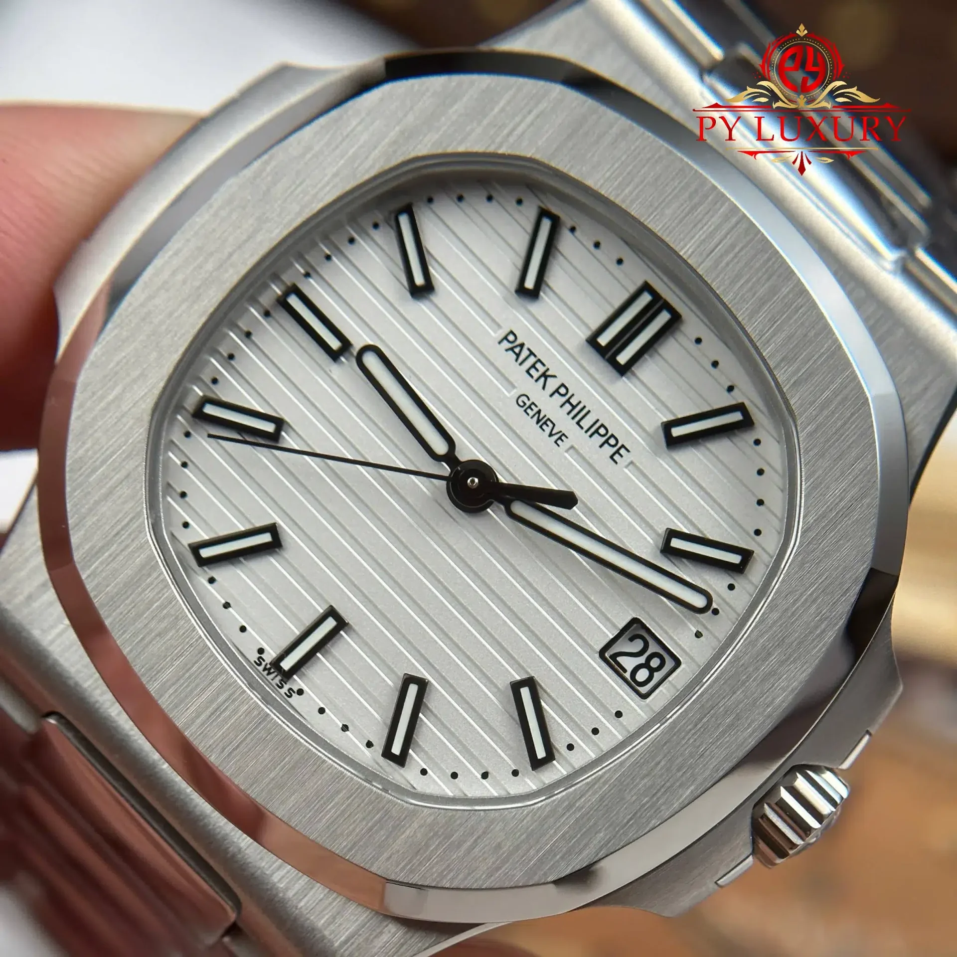 Patek Philippe Nautilus 5711/1A-011 White Dial Super Clone 40mm - 图片 5