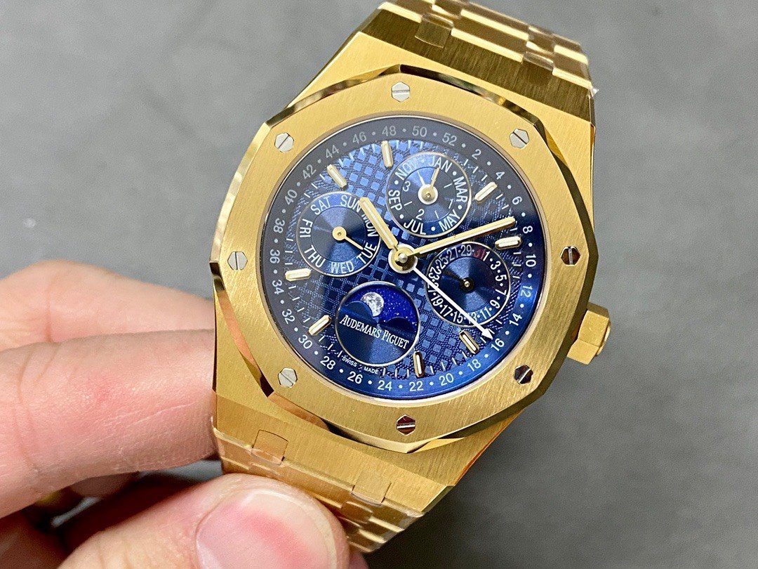 Audemars Piguet Royal Oak Perpetual Calendar 26574BA Yellow Gold Blue Dial Best Replica 41mm - 图片 3