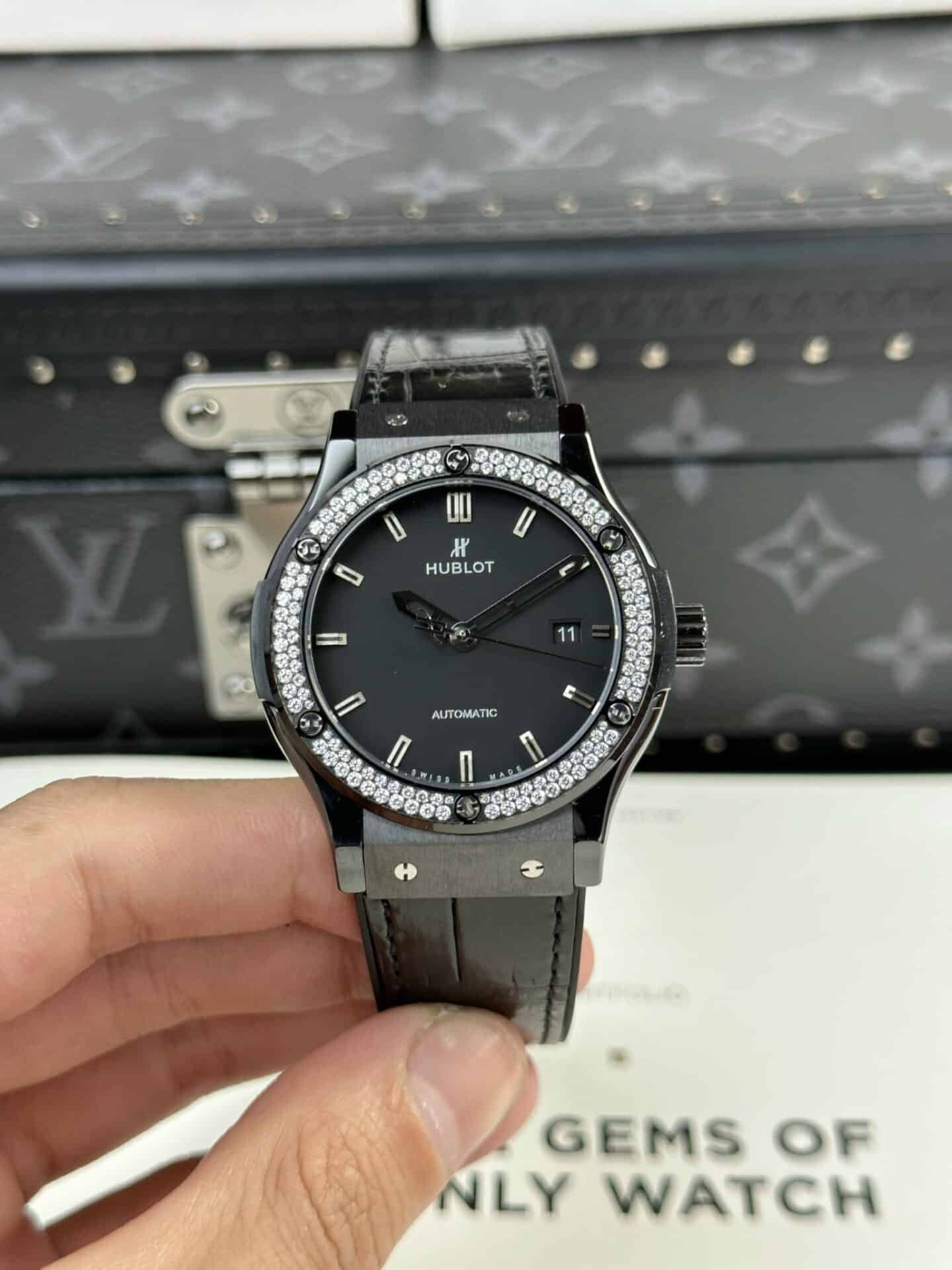 Hublot Classic Fusion Black Magic Diamond Ceramic Case Stone-set Bezel Best Replica JJZ 42mm