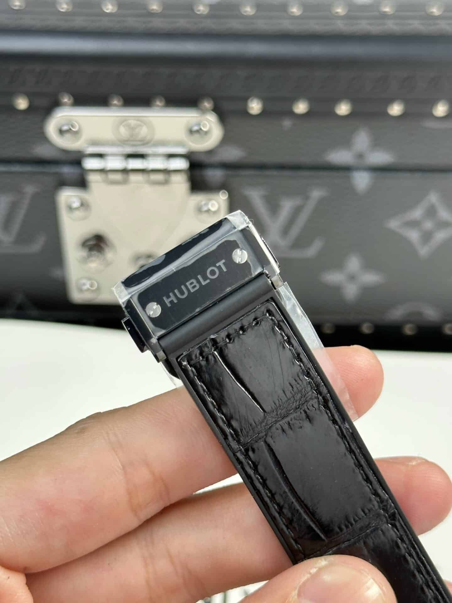Hublot Classic Fusion Black Magic Diamond Ceramic Case Stone-set Bezel Best Replica JJZ 42mm - 图片 10