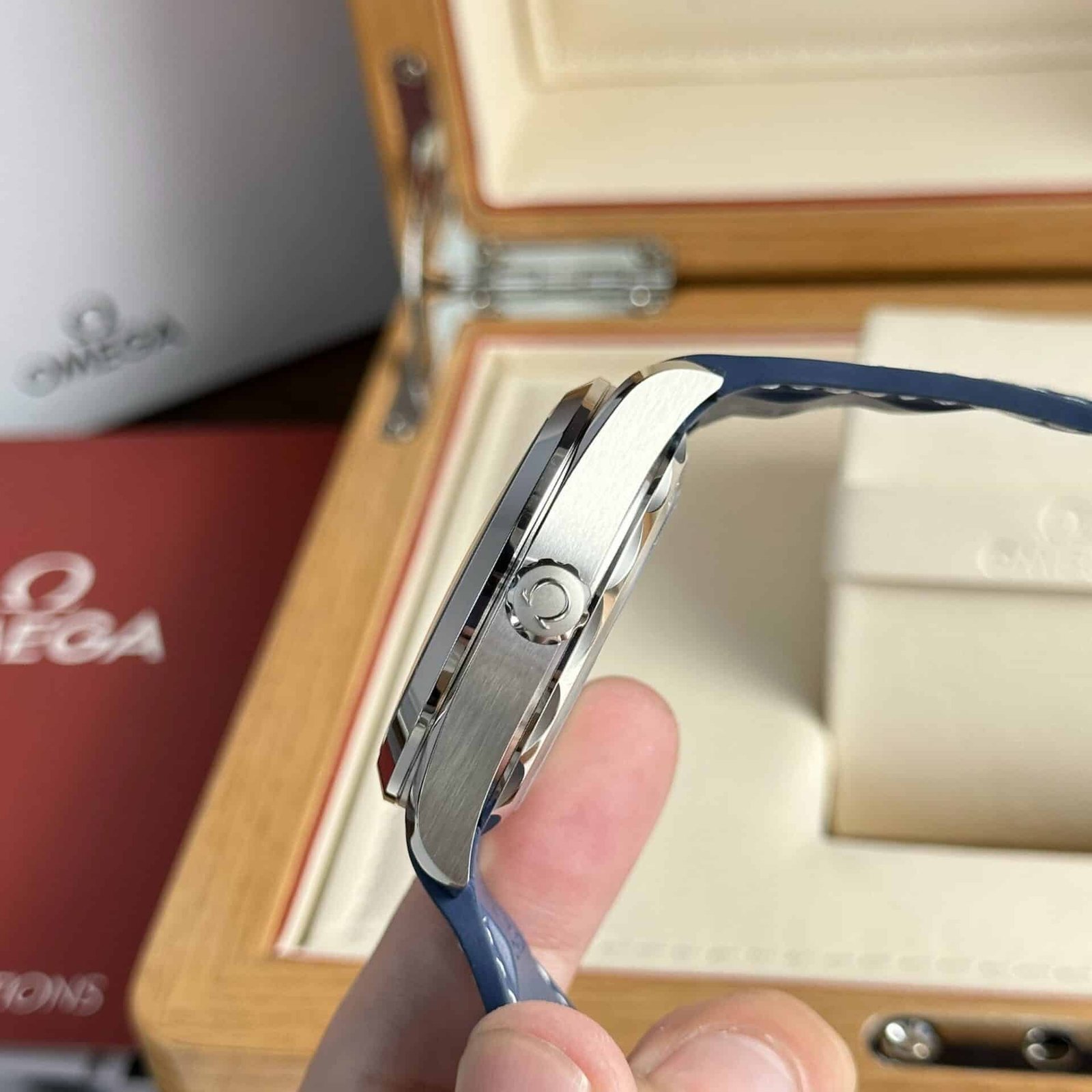 Omega Aqua Terra Worldtimer GMT Blue Dial Rubber Strap Best Replica 43mm - 图片 7