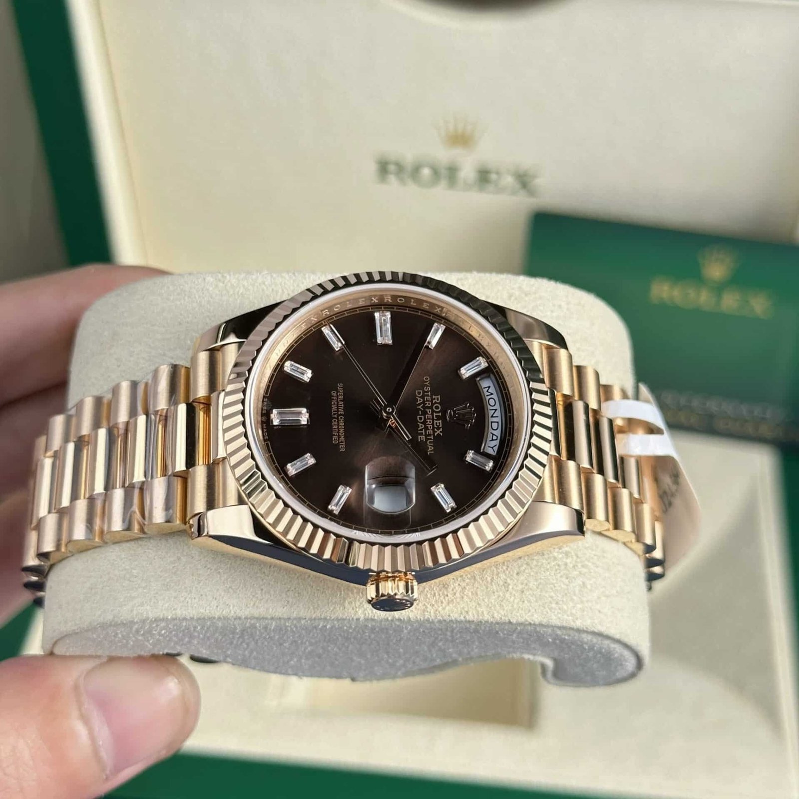 Rolex Day-Date 228235 18K Rose Gold Wrapped Chocolate Diamond Dial 177g V3 GMF Super Clone 40mm - 图片 4