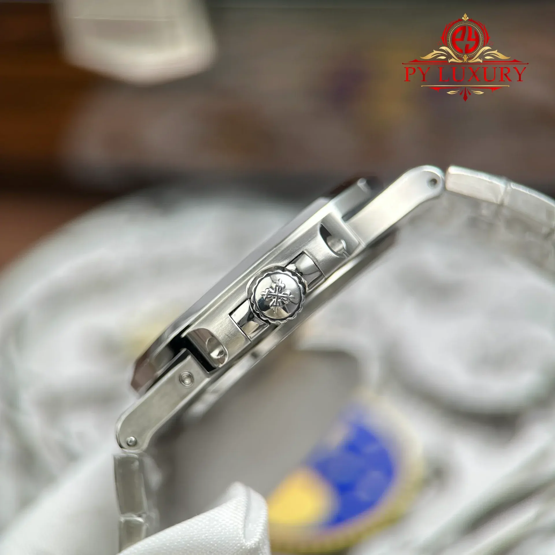 Patek Philippe Nautilus 5712/1A-001 Modify Blue Dial, Moonphase, Hands, Movement Engravings Super Clone 40mm - 图片 11