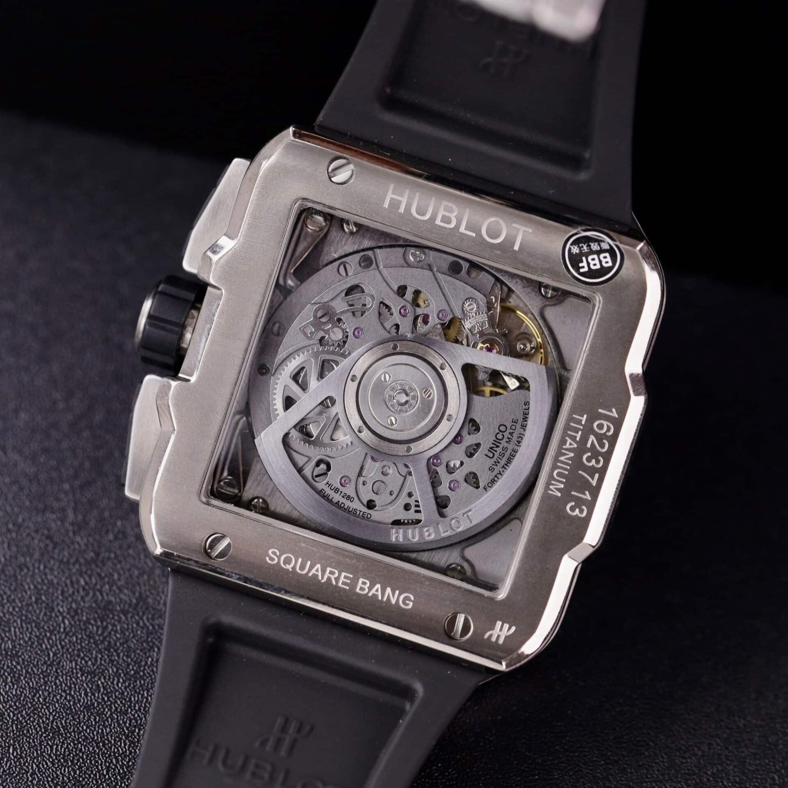 Hublot Square Bang Titanium Iced Out Moissanite Top Quality Replica 42mm - 图片 8