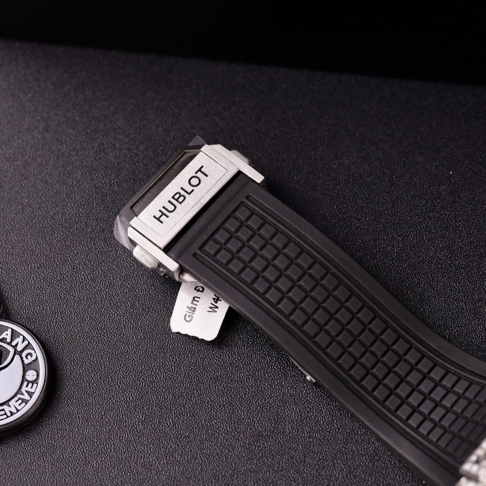 Hublot Square Bang Titanium Iced Out Moissanite Top Quality Replica 42mm - 图片 9