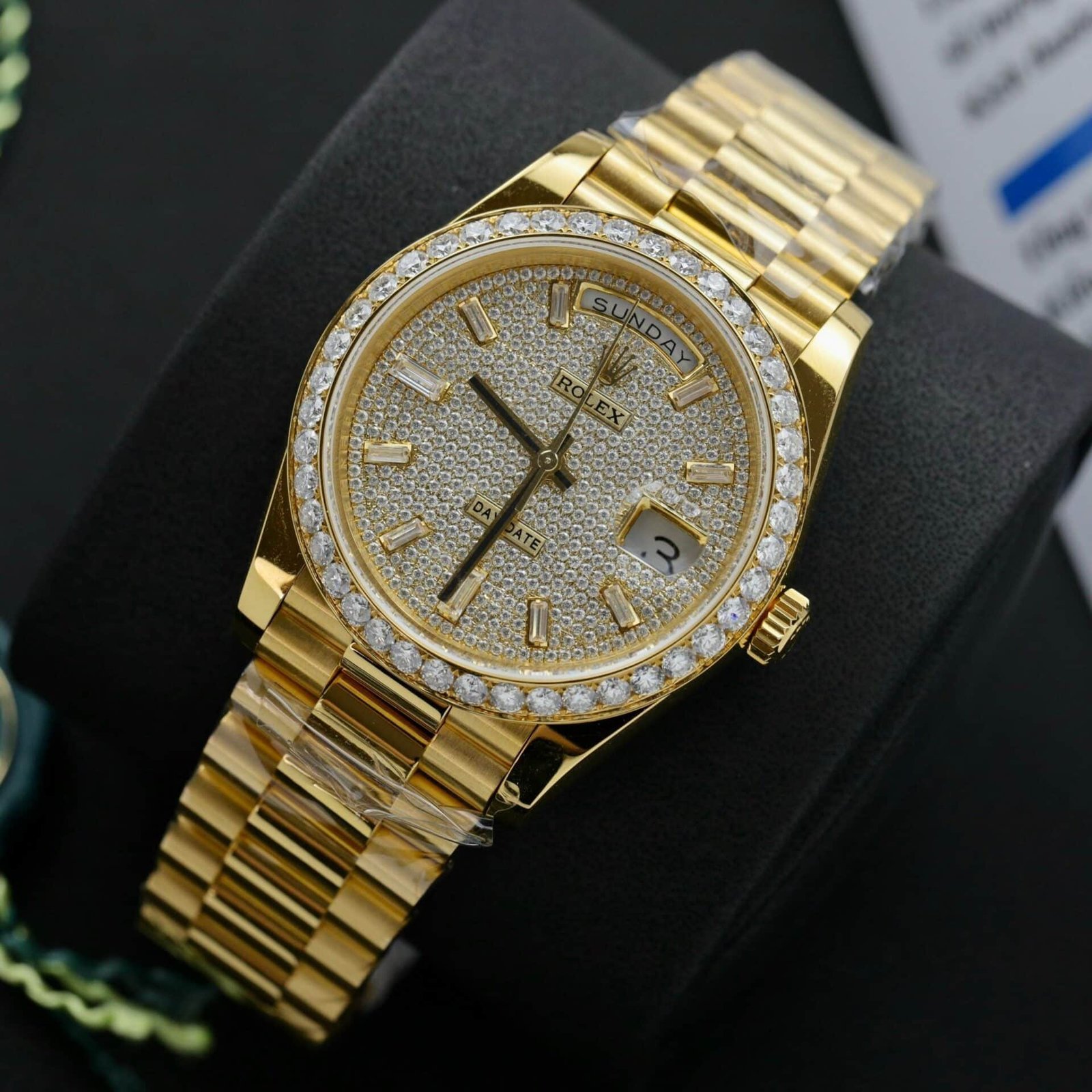 Rolex Day-Date 228348RBR-0037 Diamond Paved Dial 18k Gold Wrapped Customized Moissanite GMF V3 Super Clone 40mm - 图片 4