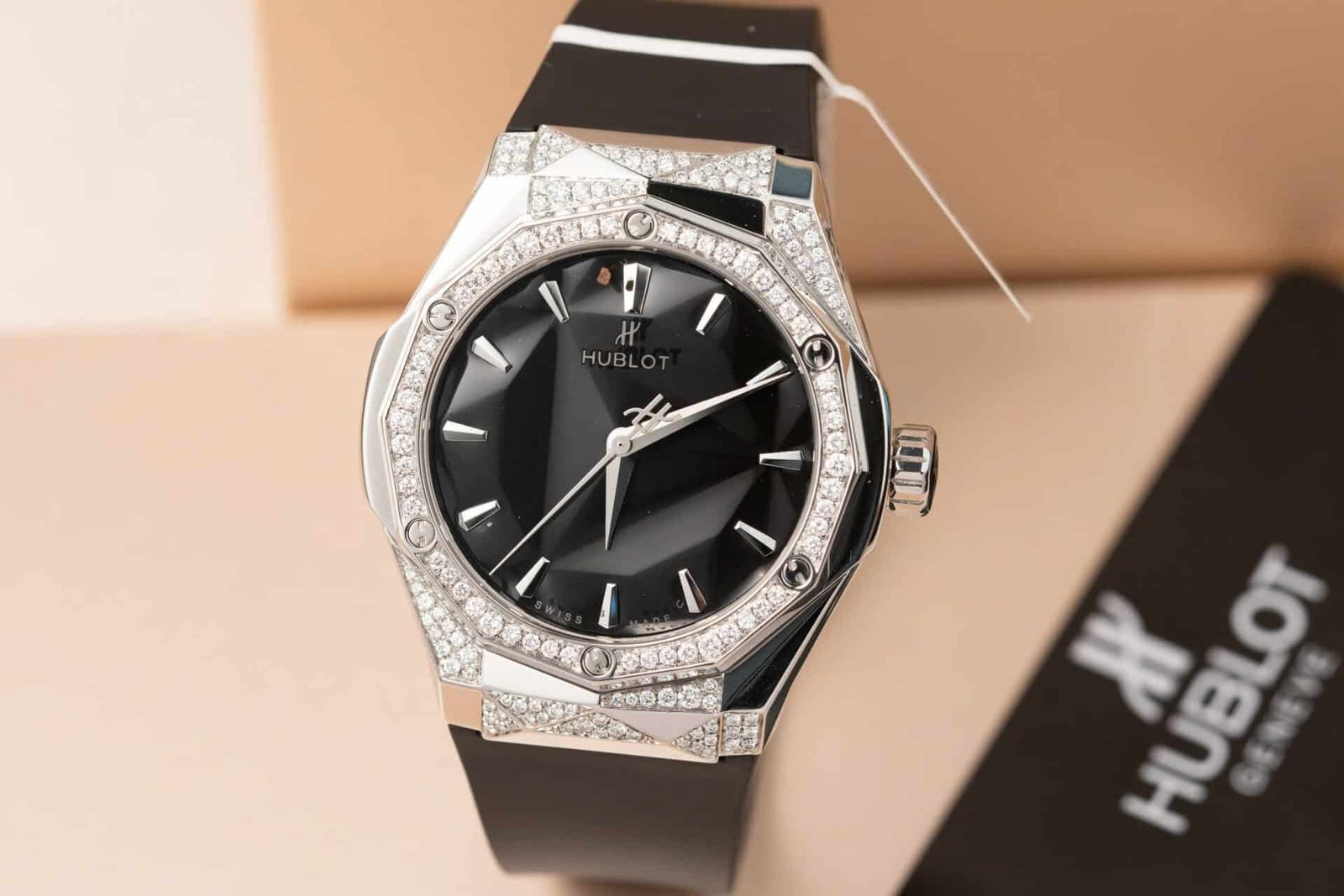Hublot Classic Fusion Orlinski Titanium Alternative Pavé Black Dial Customized Lab-grown Diamonds APS 40mm - 图片 2