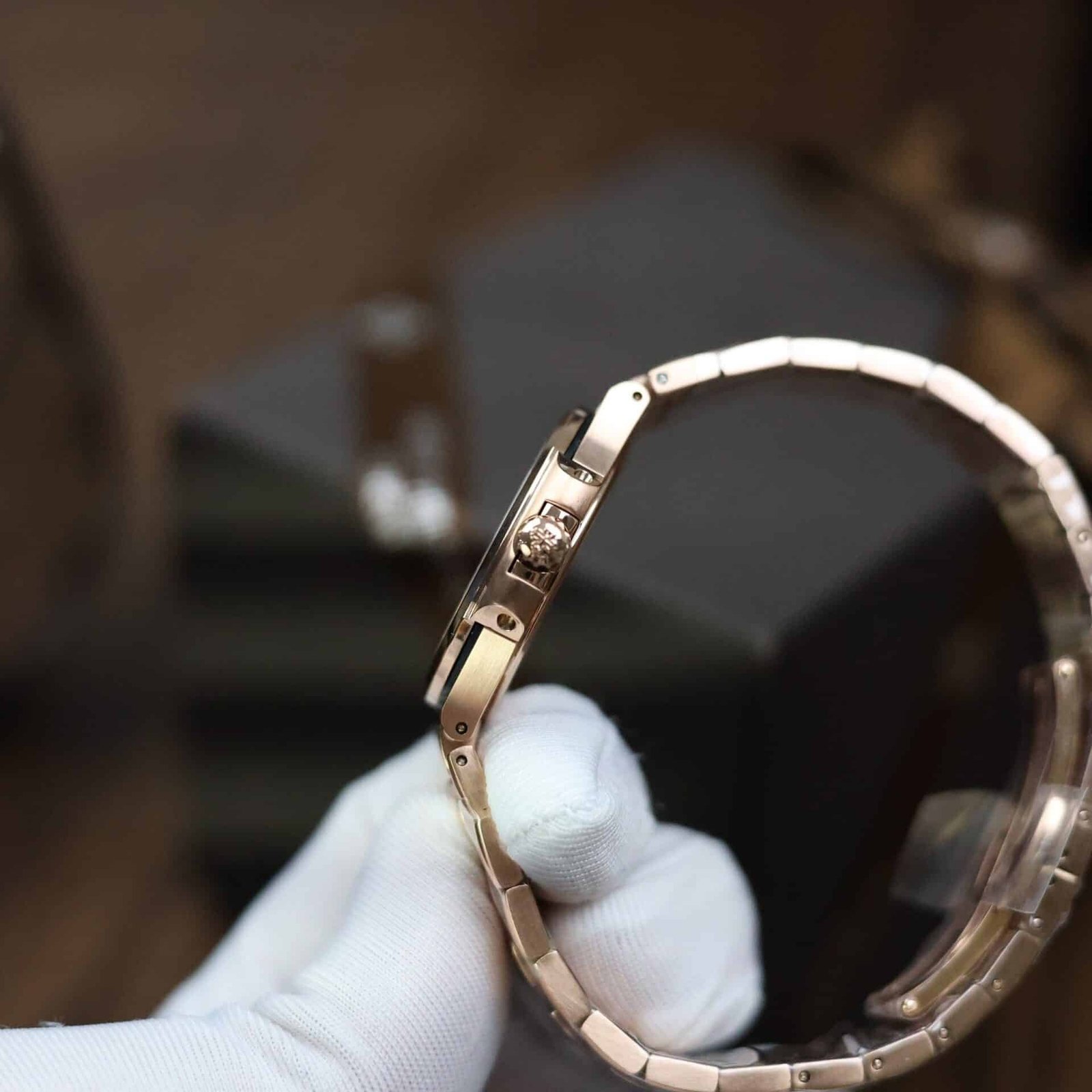 Patek Philippe Nautilus 7010/1R Rose Gold Purple Dial Diamond Bezel Replica GRF 32mm - 图片 6