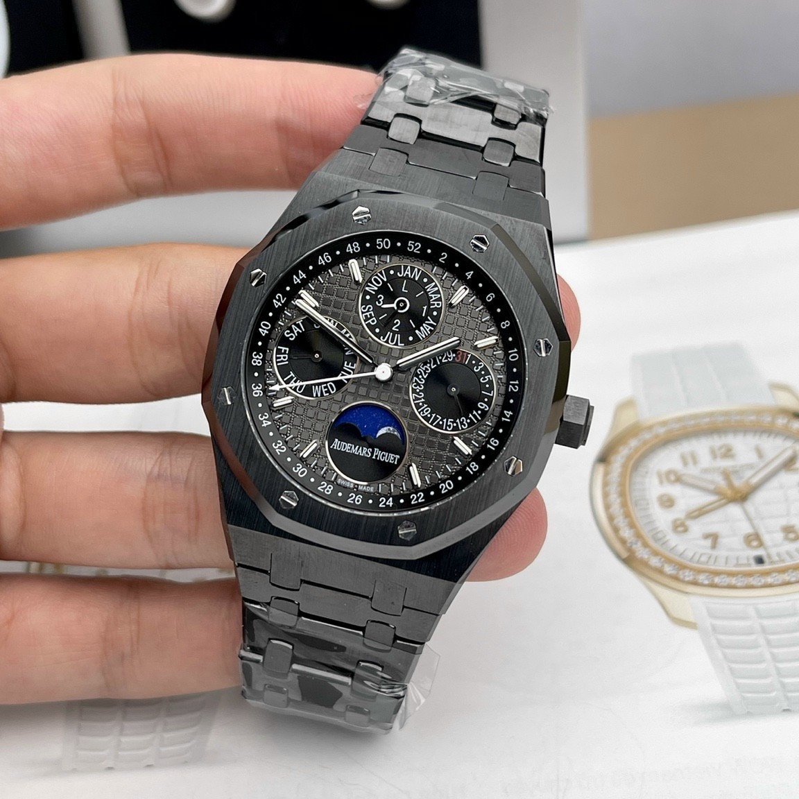 Audemars Piguet Royal Oak Perpetual Calendar 26579CE Grey Dial Black Ceramic Best Replica APSF 41mm - 图片 3