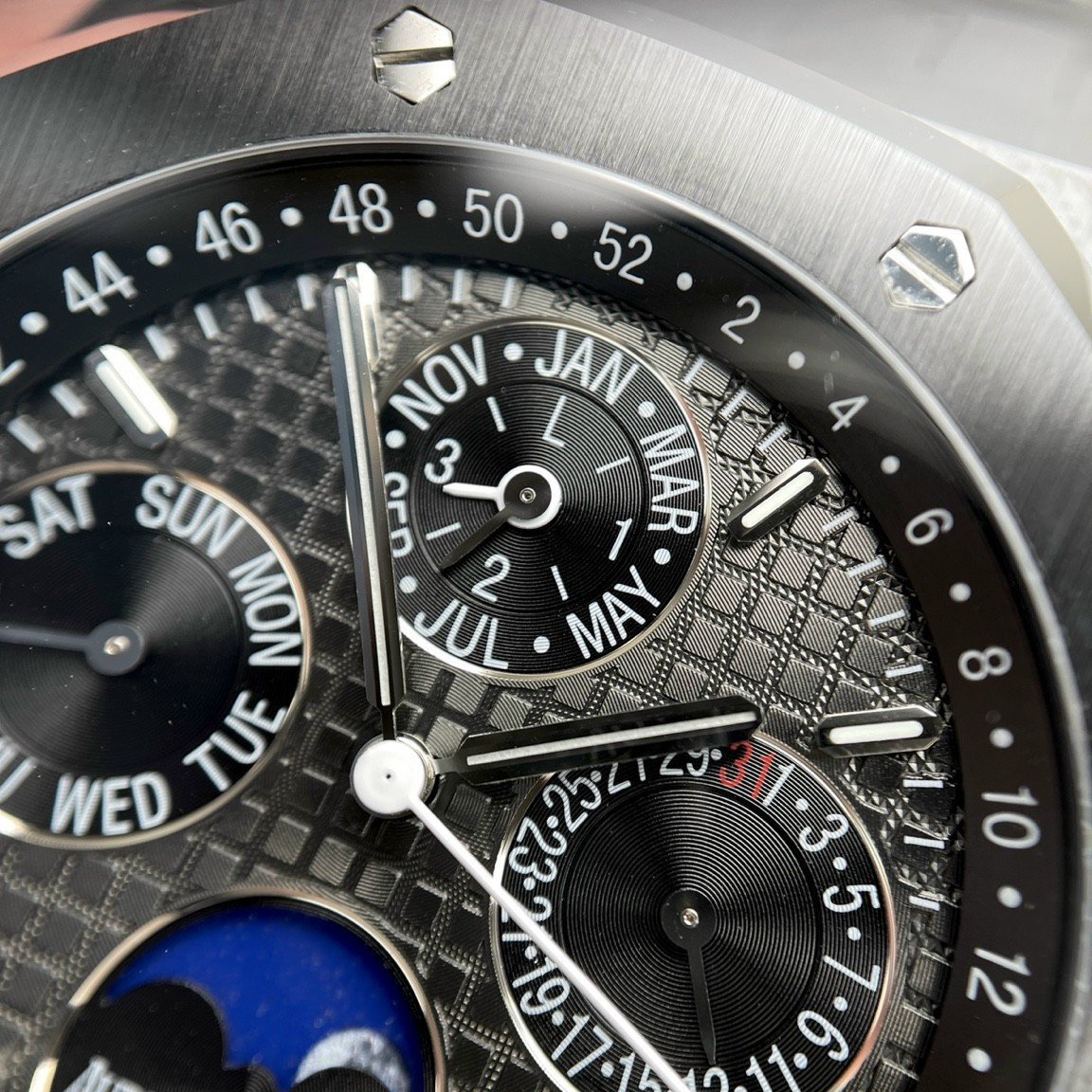 Audemars Piguet Royal Oak Perpetual Calendar 26579CE Grey Dial Black Ceramic Best Replica APSF 41mm - 图片 4