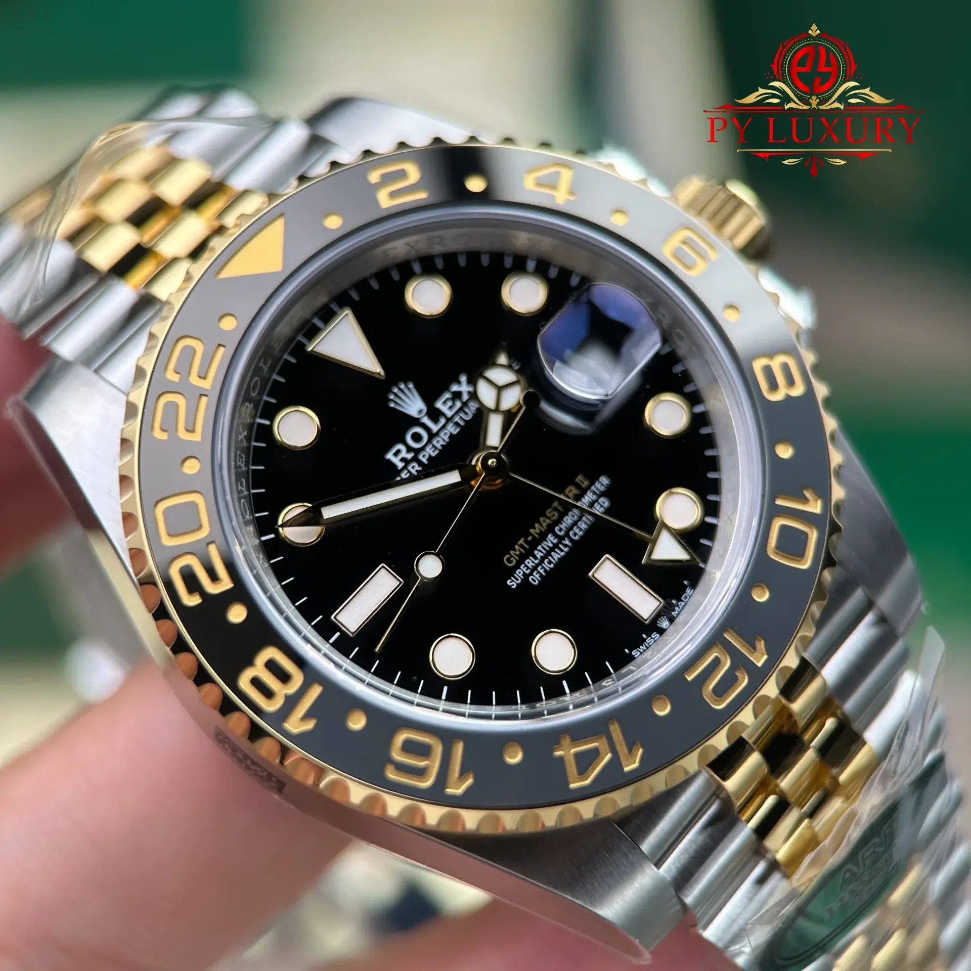 Rolex GMT-Master II 126713GRNR Two Tone Yellow Gold Black Dial Jubilee 1:1 Best Replica 40mm - 图片 5