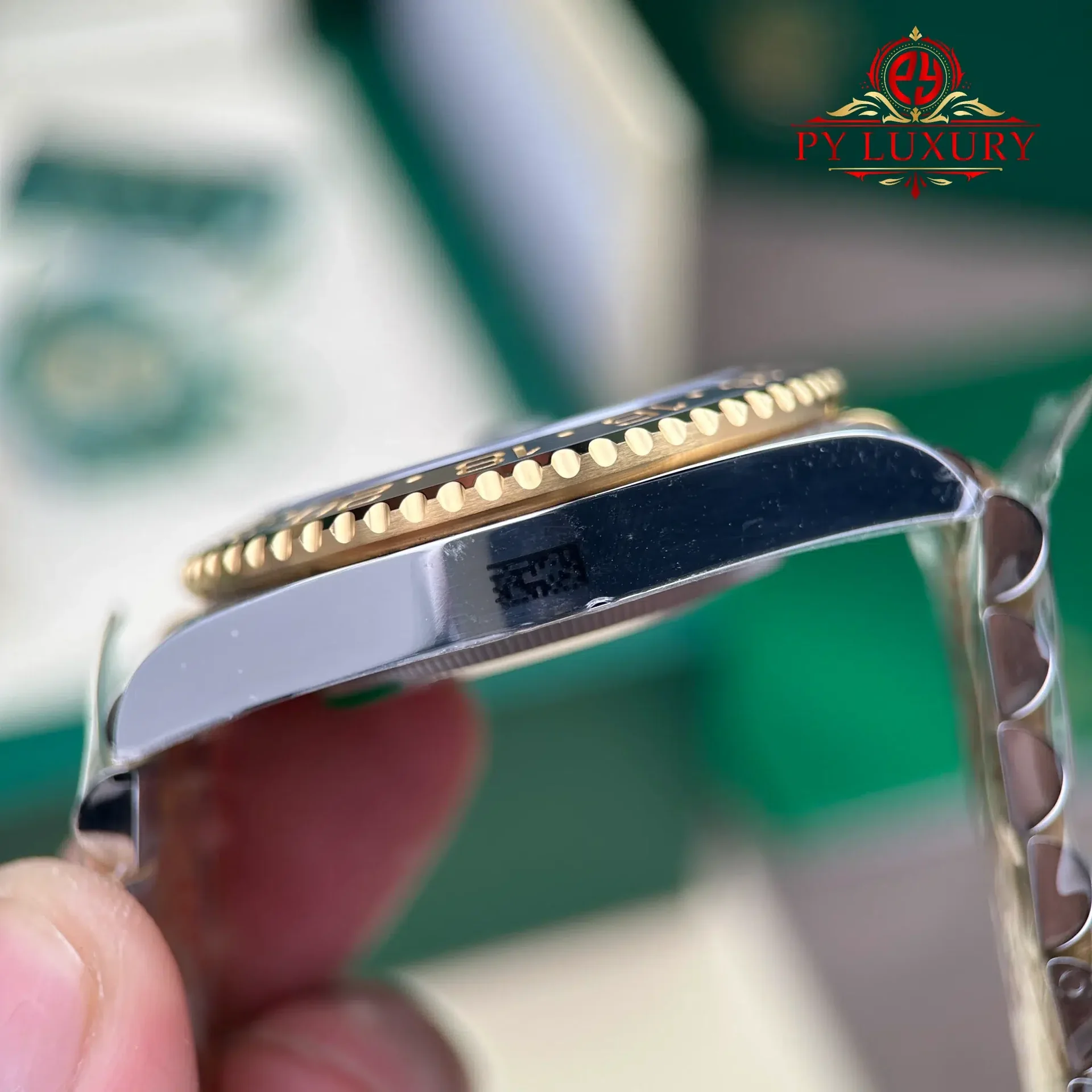 Rolex GMT-Master II 126713GRNR Two Tone Yellow Gold Black Dial Jubilee 1:1 Best Replica 40mm - 图片 8
