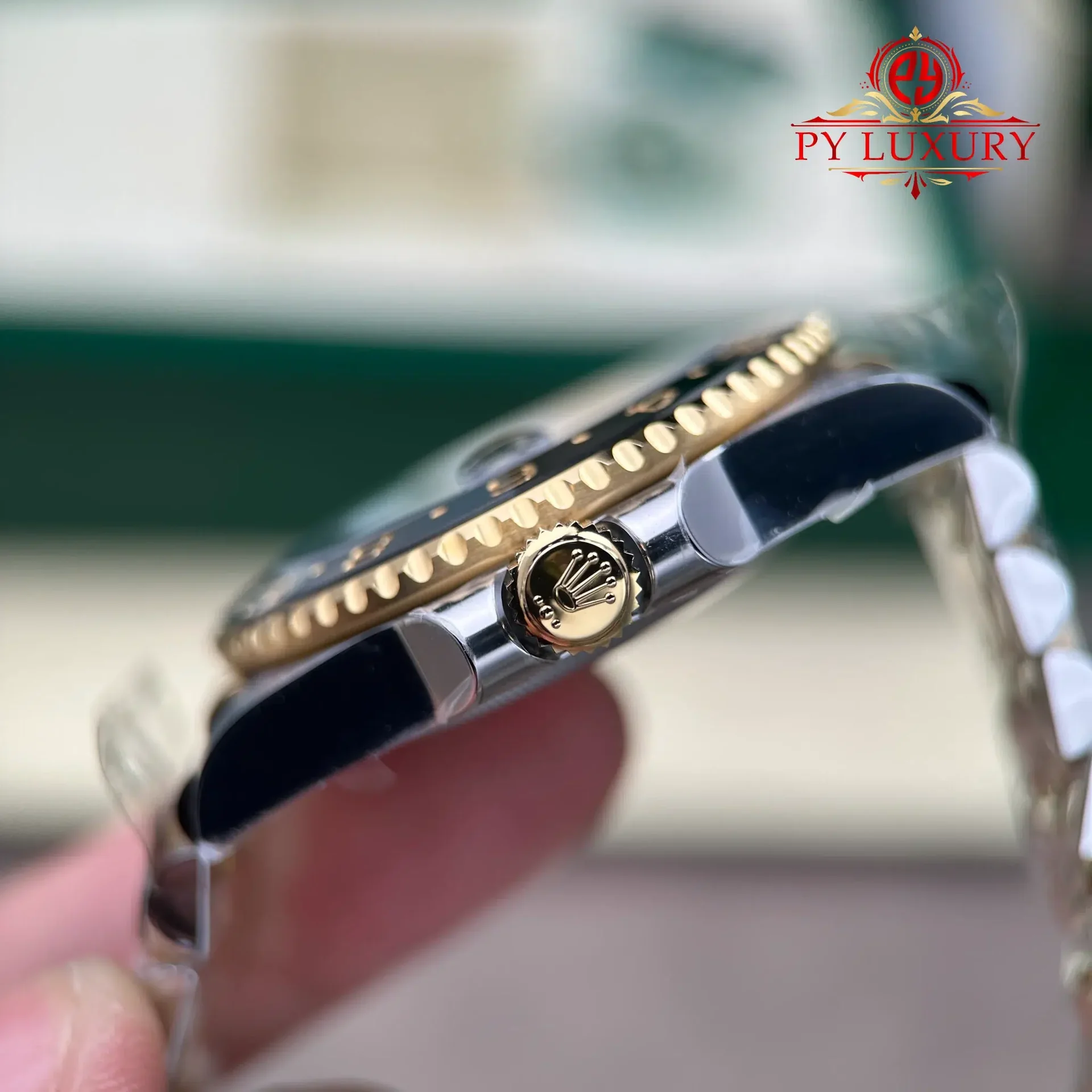 Rolex GMT-Master II 126713GRNR Two Tone Yellow Gold Black Dial Jubilee 1:1 Best Replica 40mm - 图片 9