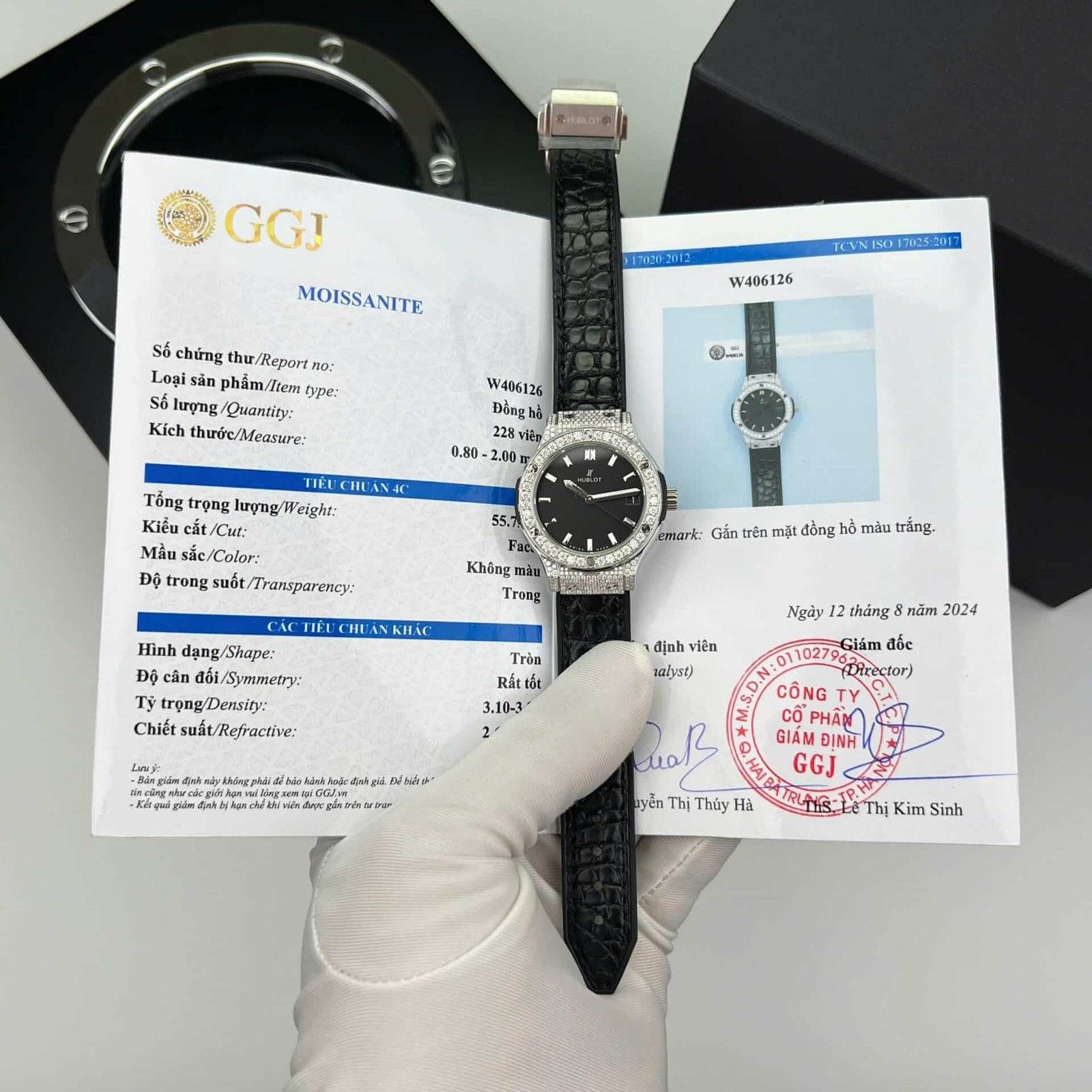 Hublot Classic Fusion Titanium Pavé Black Dial Custom Moissanite Leather Strap Best Replica 33mm