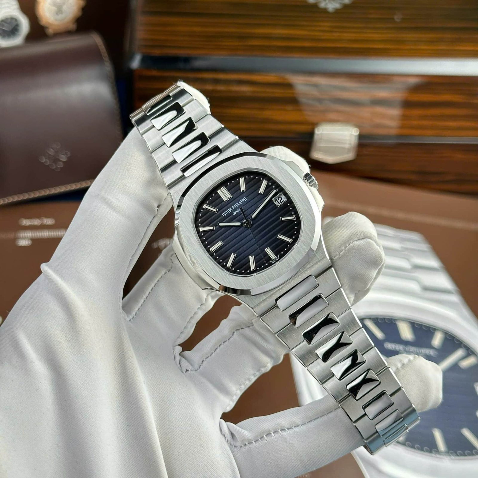 Patek Philippe Nautilus 5811/1G Blue Dial Modified Full Options Super Clone 41mm - 图片 2