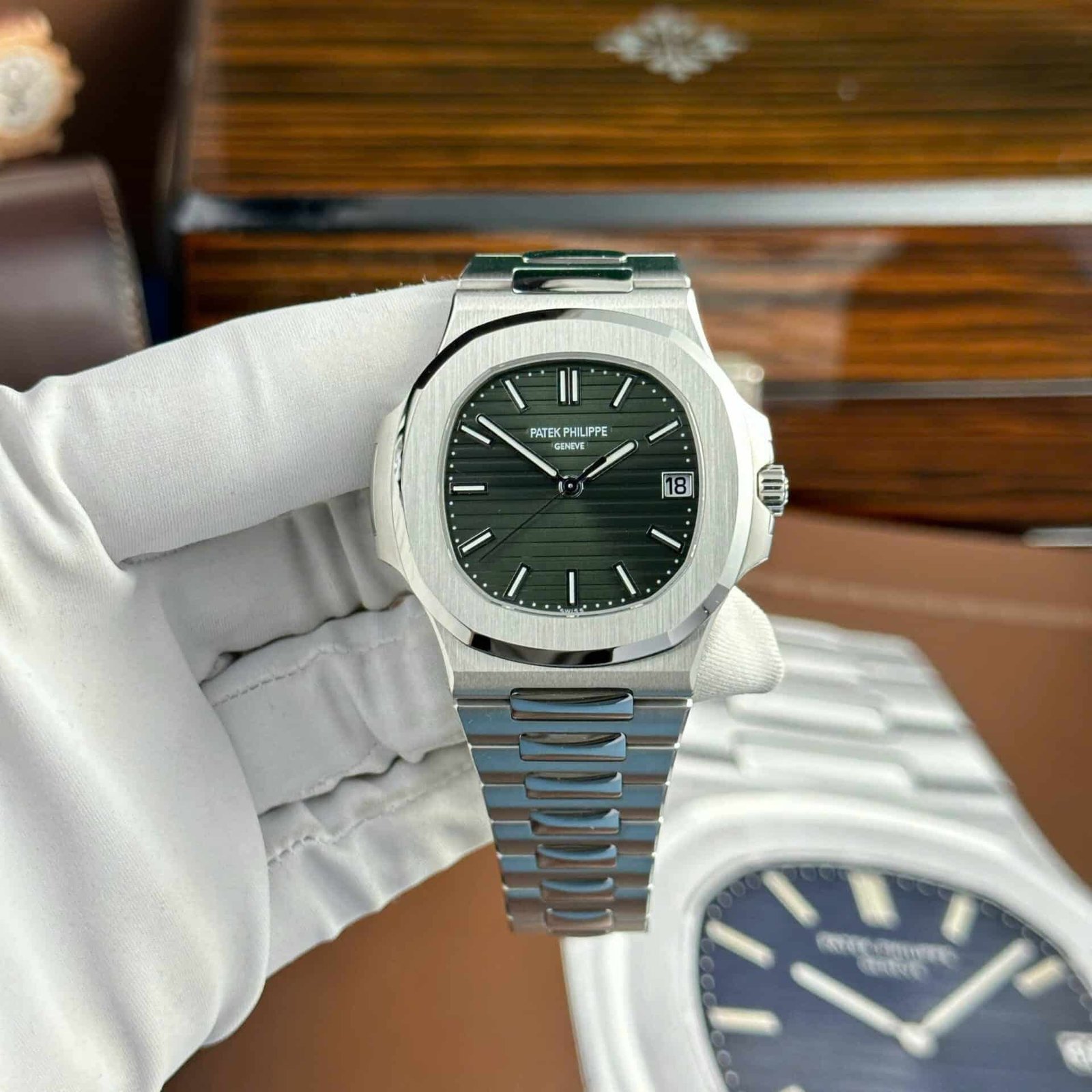 Patek Philippe Nautilus 5711/1A-014 Olive Green Dial Modified Max Options Best Replica Super Clone 40mm
