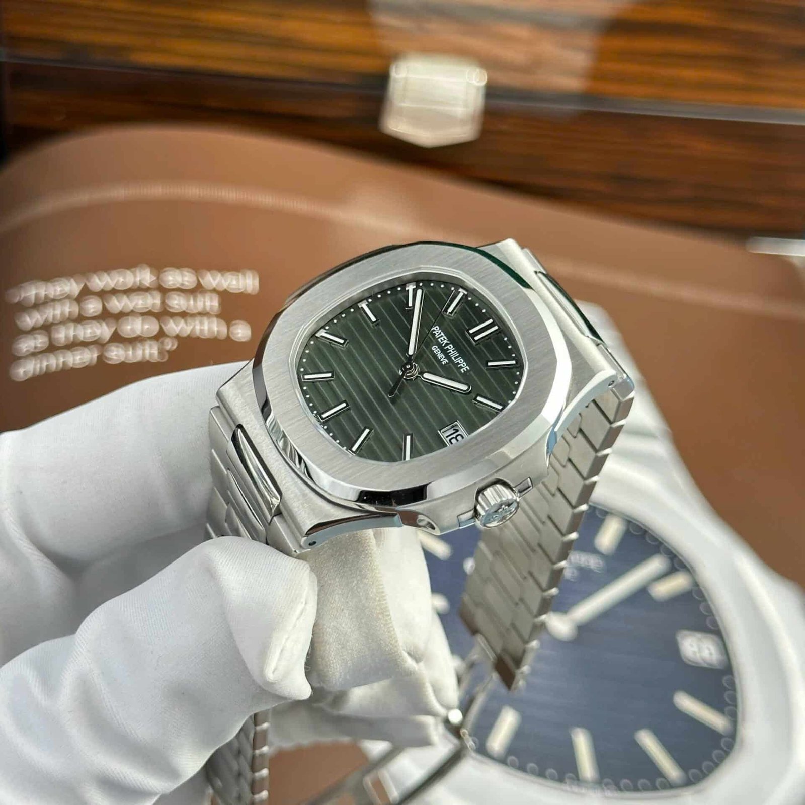 Patek Philippe Nautilus 5711/1A-014 Olive Green Dial Modified Max Options Best Replica Super Clone 40mm - 图片 4