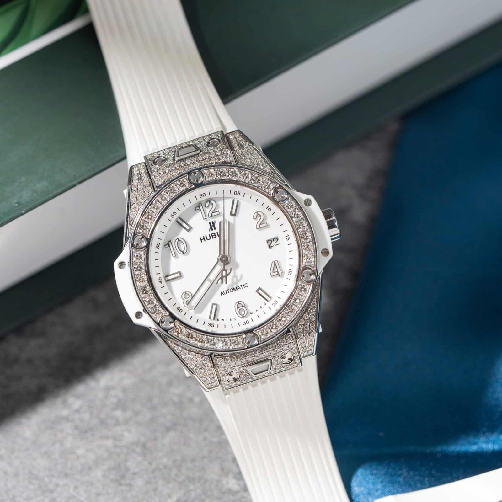 Hublot Big Bang One Click Steel White Pavé Custom Natural Diamonds Best Replica 39mm - 图片 3