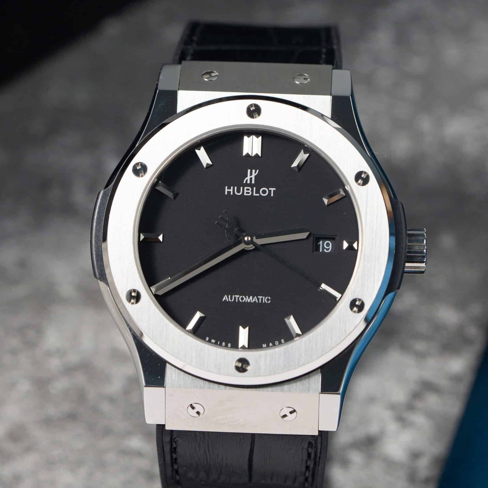 Hublot Classic Fusion Titanium Black Dial Best Replica JJF 42mm - 图片 3