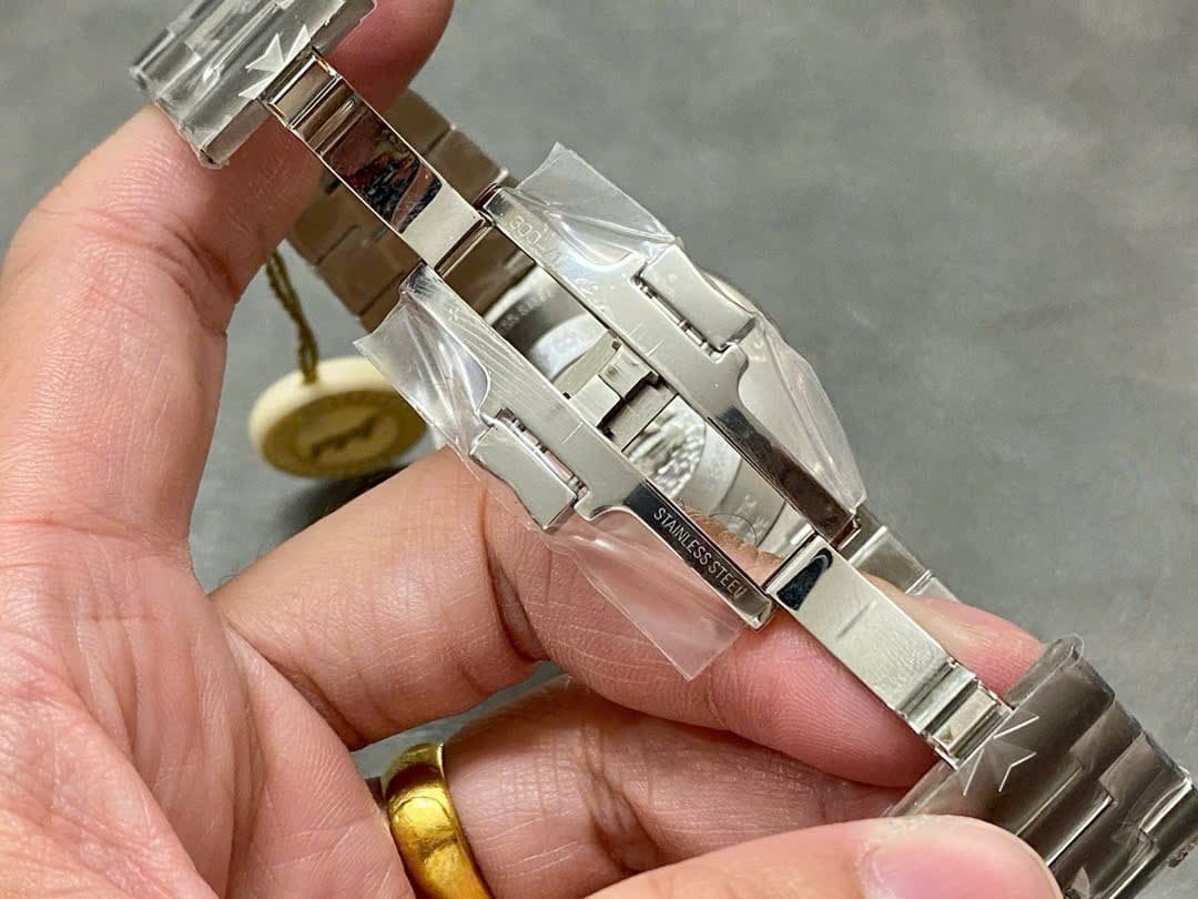 Vacheron Constantin Overseas 47040/B01A-9093 White Dial Best Replica PPF 42mm - 图片 8