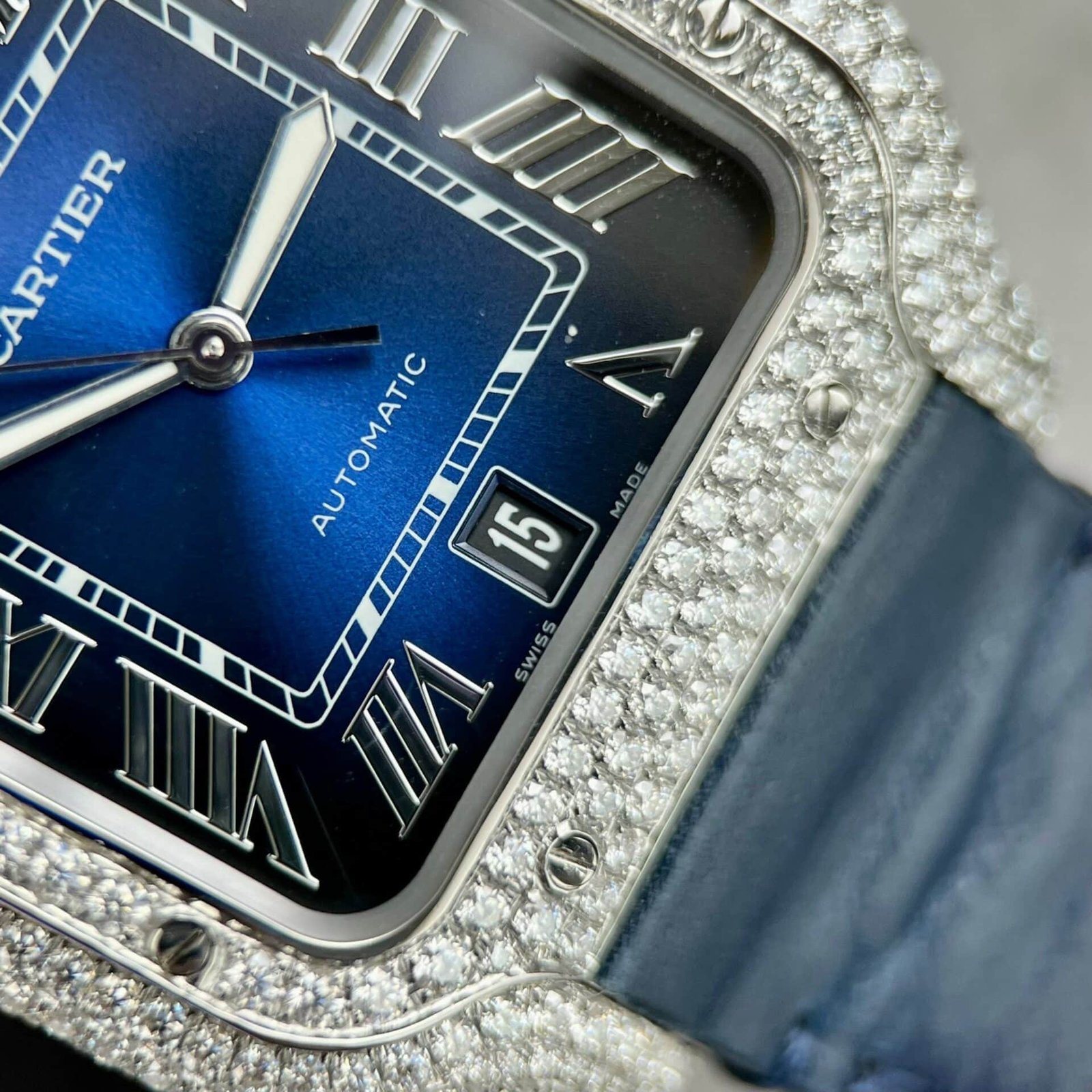 Cartier Santos Large Model Blue Dial Custom Moissanite Case Leather Strap 39.8mm - 图片 6
