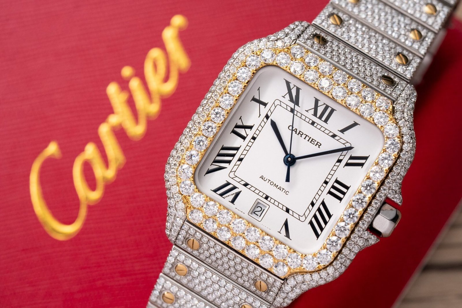 Cartier Santos White Dial Two Tone Large Model Iced Out Moissanite 39.8mm - 图片 3