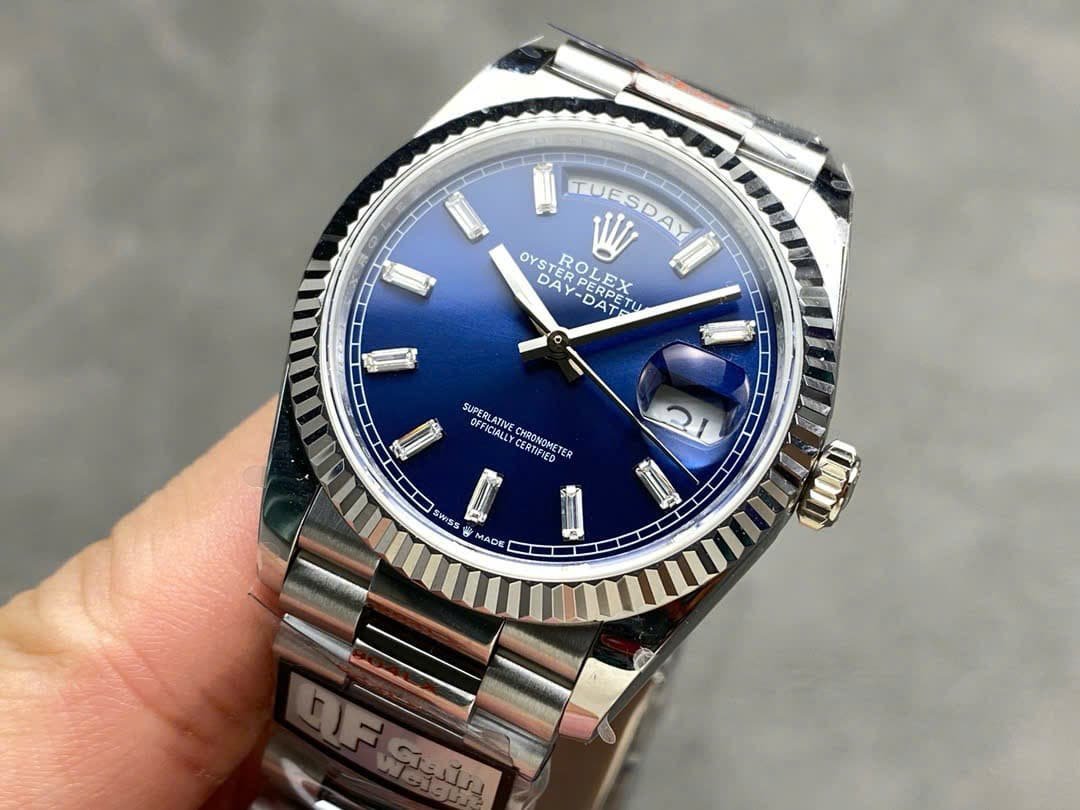 Rolex Day-Date 128239-0069 White Gold Bright Blue Diamond-set Dial 158g Best Replica QF 36mm - 图片 3