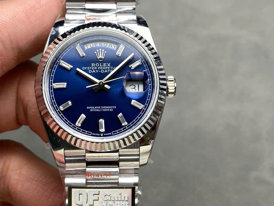 Rolex Day-Date 128239-0069 White Gold Bright Blue Diamond-set Dial 158g Best Replica QF 36mm - 图片 4