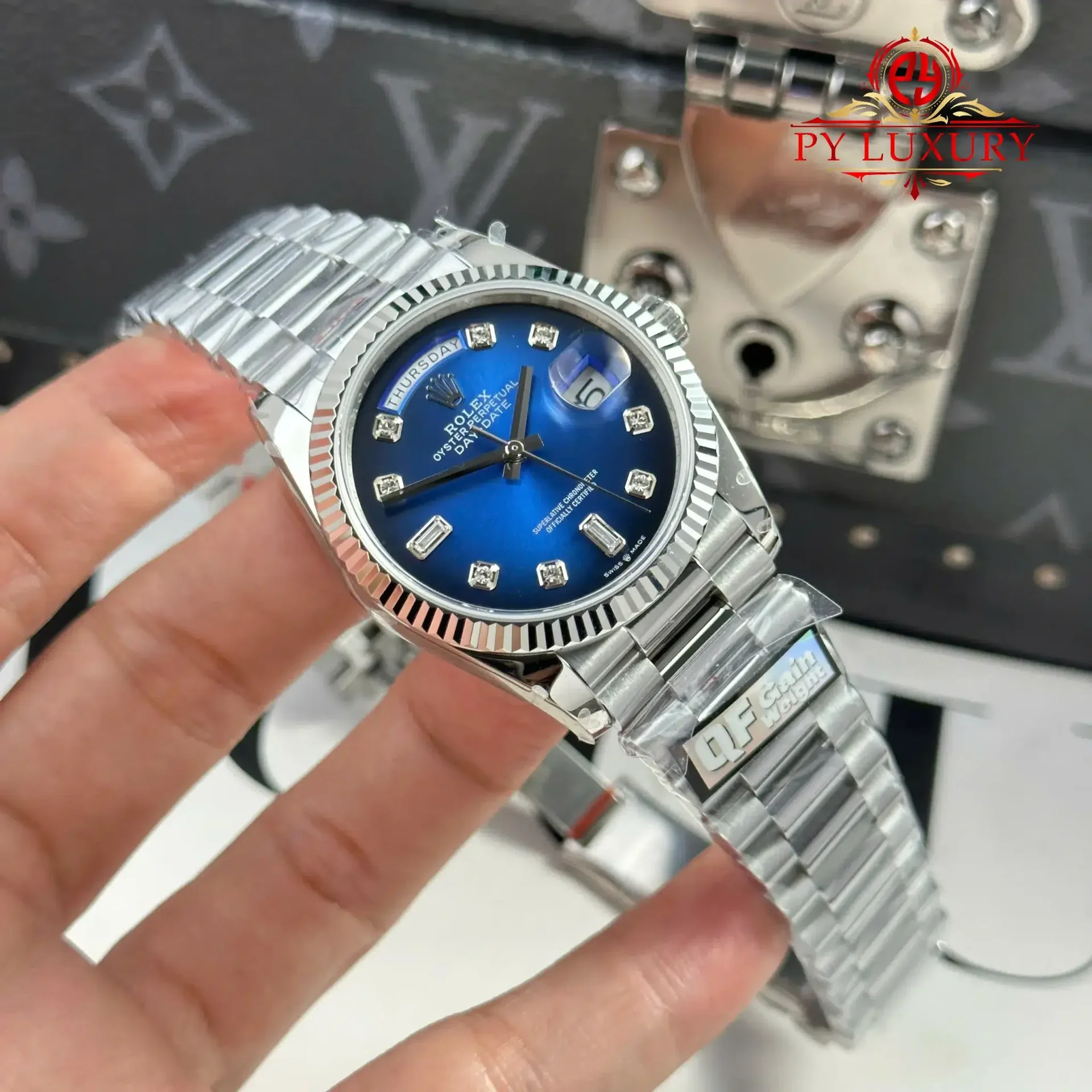 Rolex Day-Date 128239-0023 Blue Ombré Diamond-set Dial 158g Best Replica QF 36mm - 图片 4