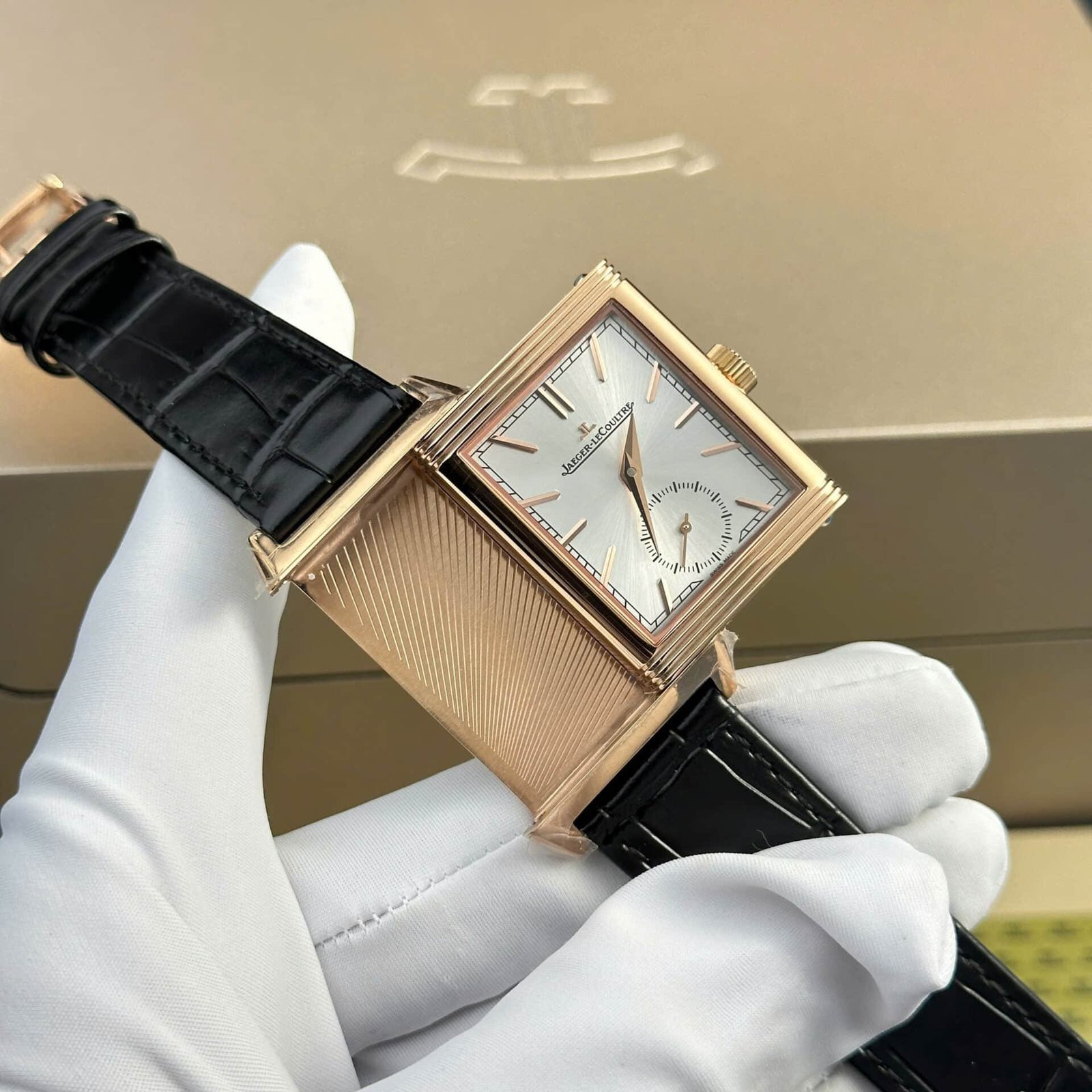 Jaeger – LeCoultre Reverso Tribute Monoface Small Seconds Q7132521 Rose Gold Silver Dial Best Replica MGF 45.6×27.4mm - 图片 3