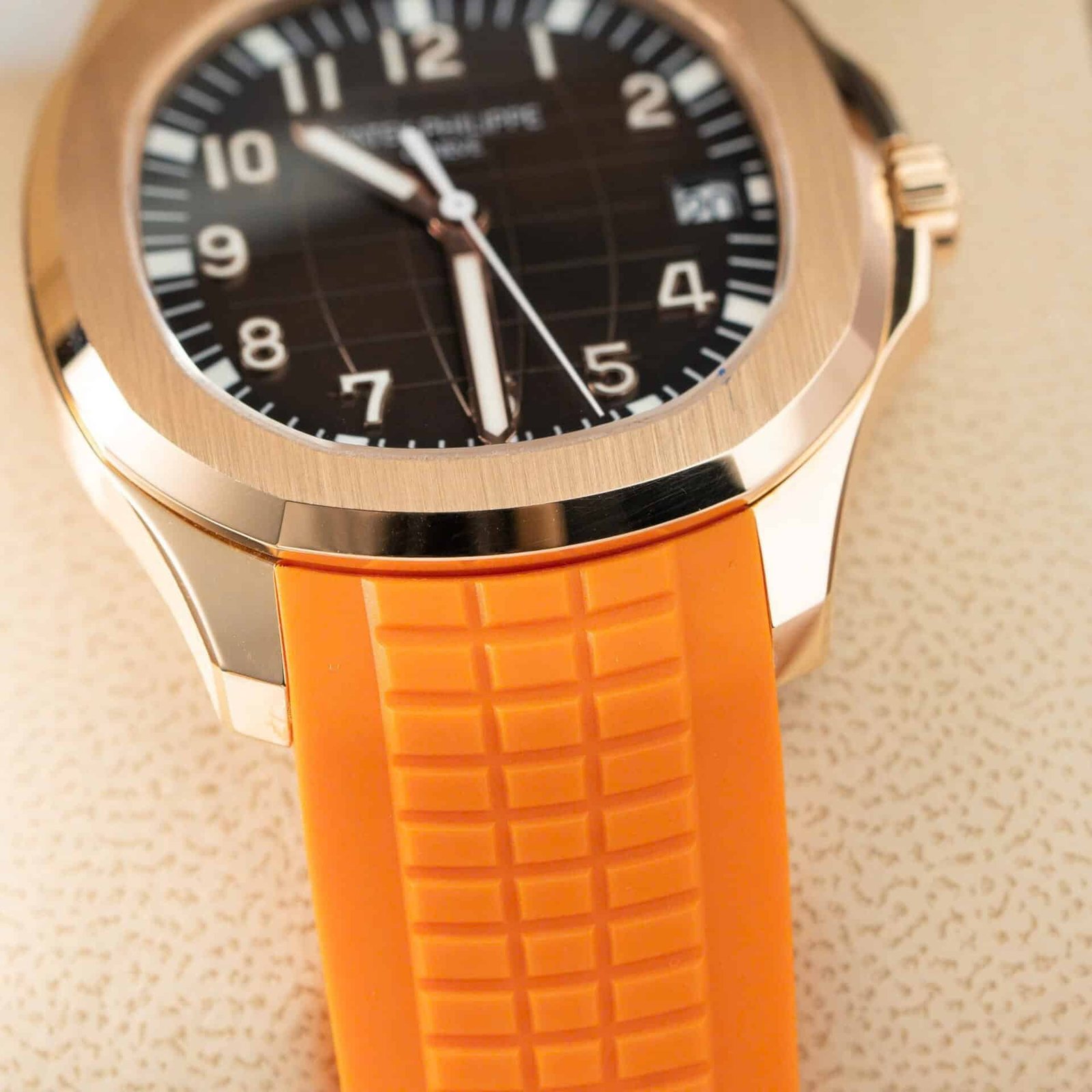 Patek Philippe Aquanaut 5167R-001 Brown Dial 18K Solid Gold Orange Rubber 40mm - 图片 4