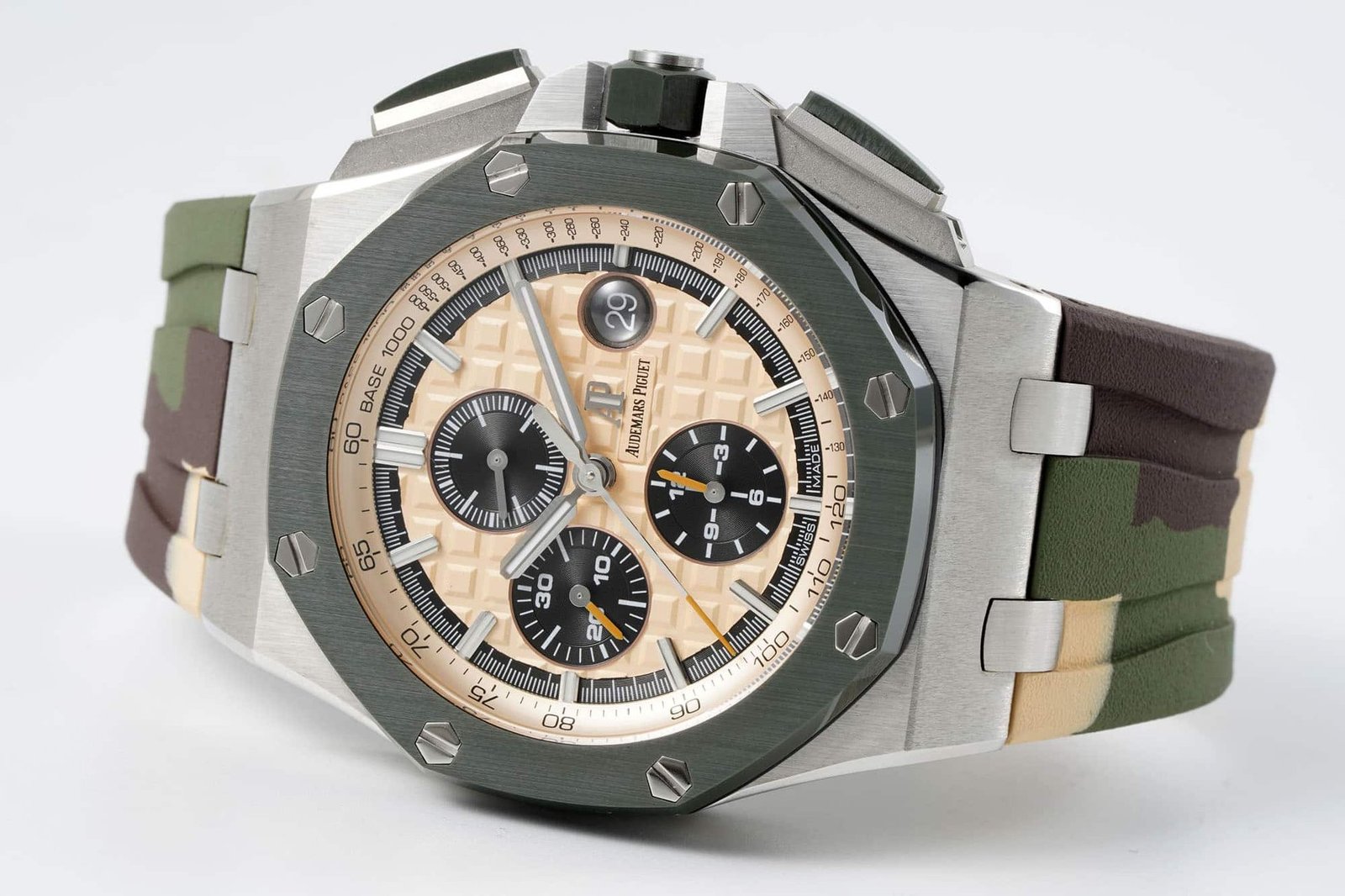 Audemars Piguet Royal Oak Offshore Chronograph 26400SO Beige Dial Green Ceramic Bezel Rubber Best Replica APF 44mm - 图片 5