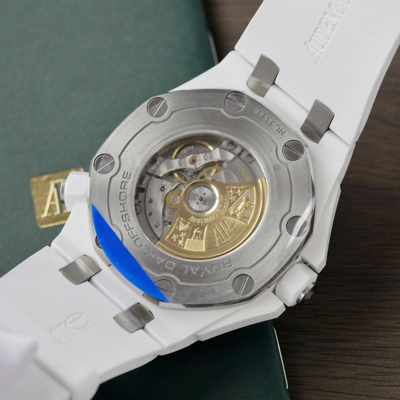 Audemars Piguet Royal Oak Offshore Diver 15707CB White Dial White Ceramic Rubber Best Replica 42mm - 图片 10