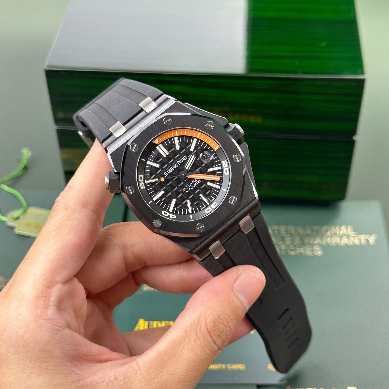 Audemars Piguet Royal Oak Offshore Diver 15707CE Black Dial Black Ceramic Rubber Best Replica APSF 42mm - 图片 4
