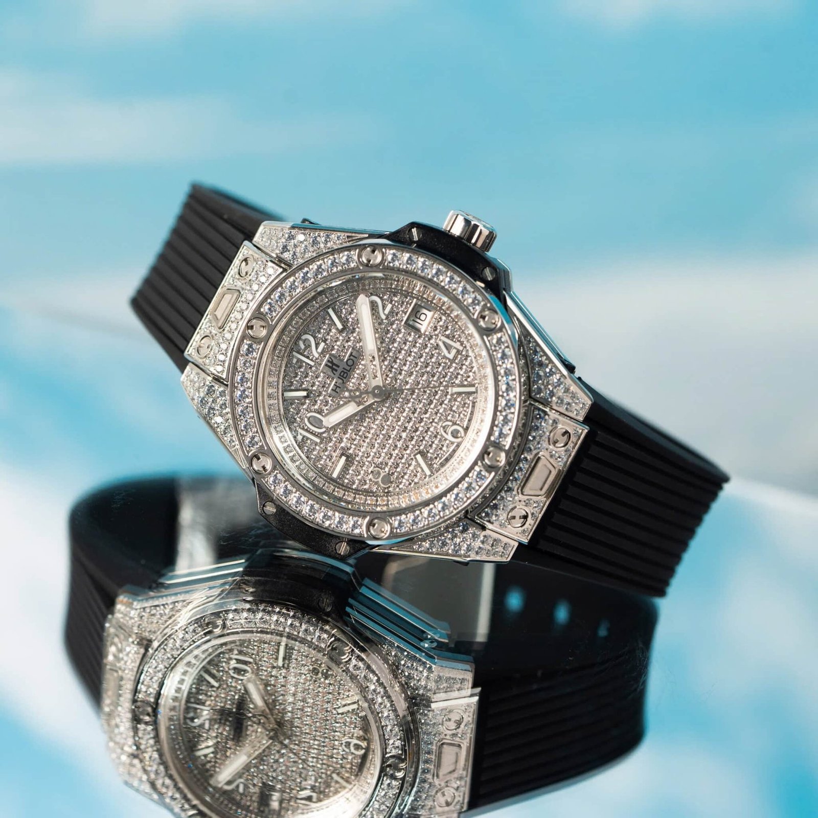Hublot Big Bang One Click Steel Black Full Pavé CZ Stones Replica 39mm