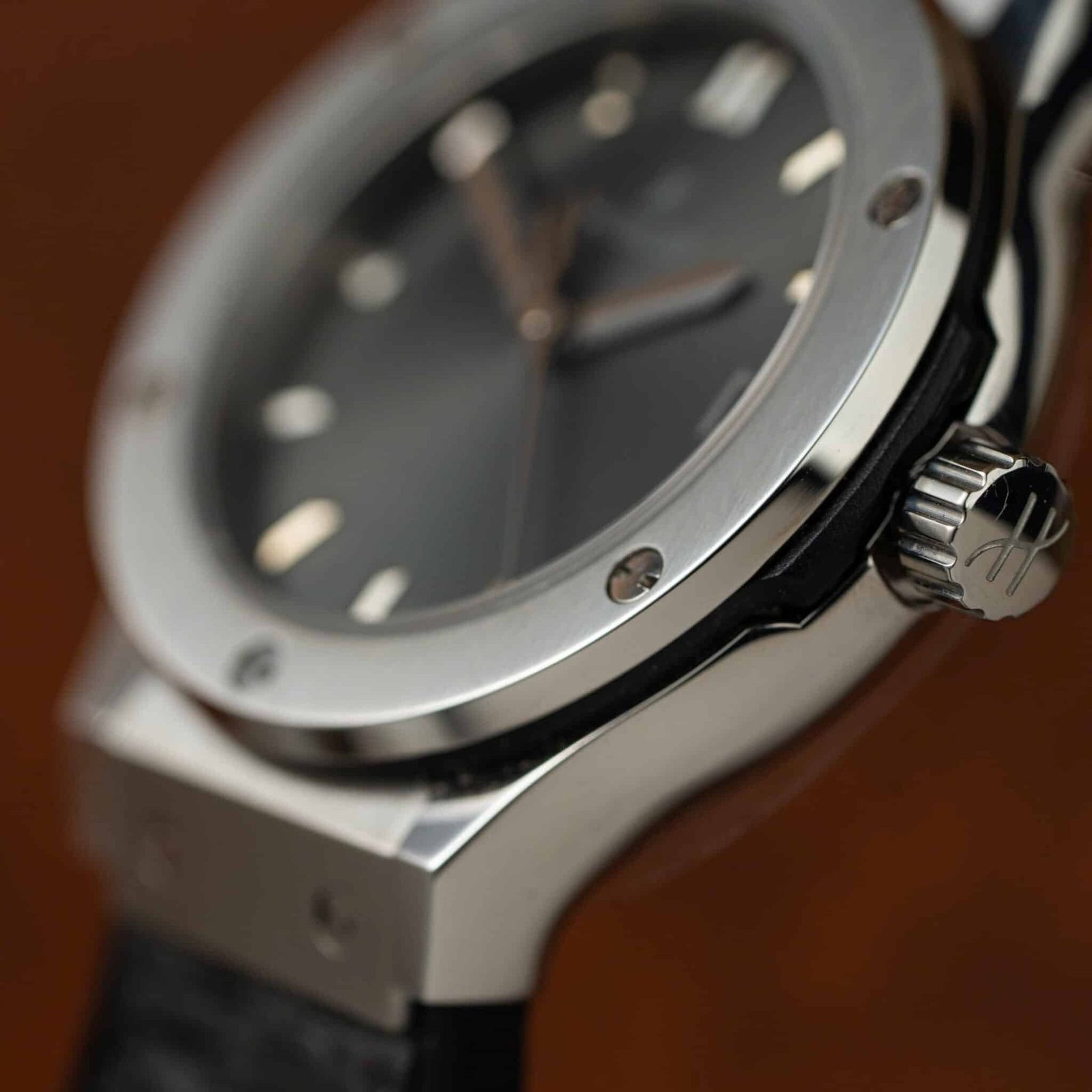 Hublot Classic Fusion Titanium Grey Dial Leather Strap Lady Watch Replica 33mm - 图片 5