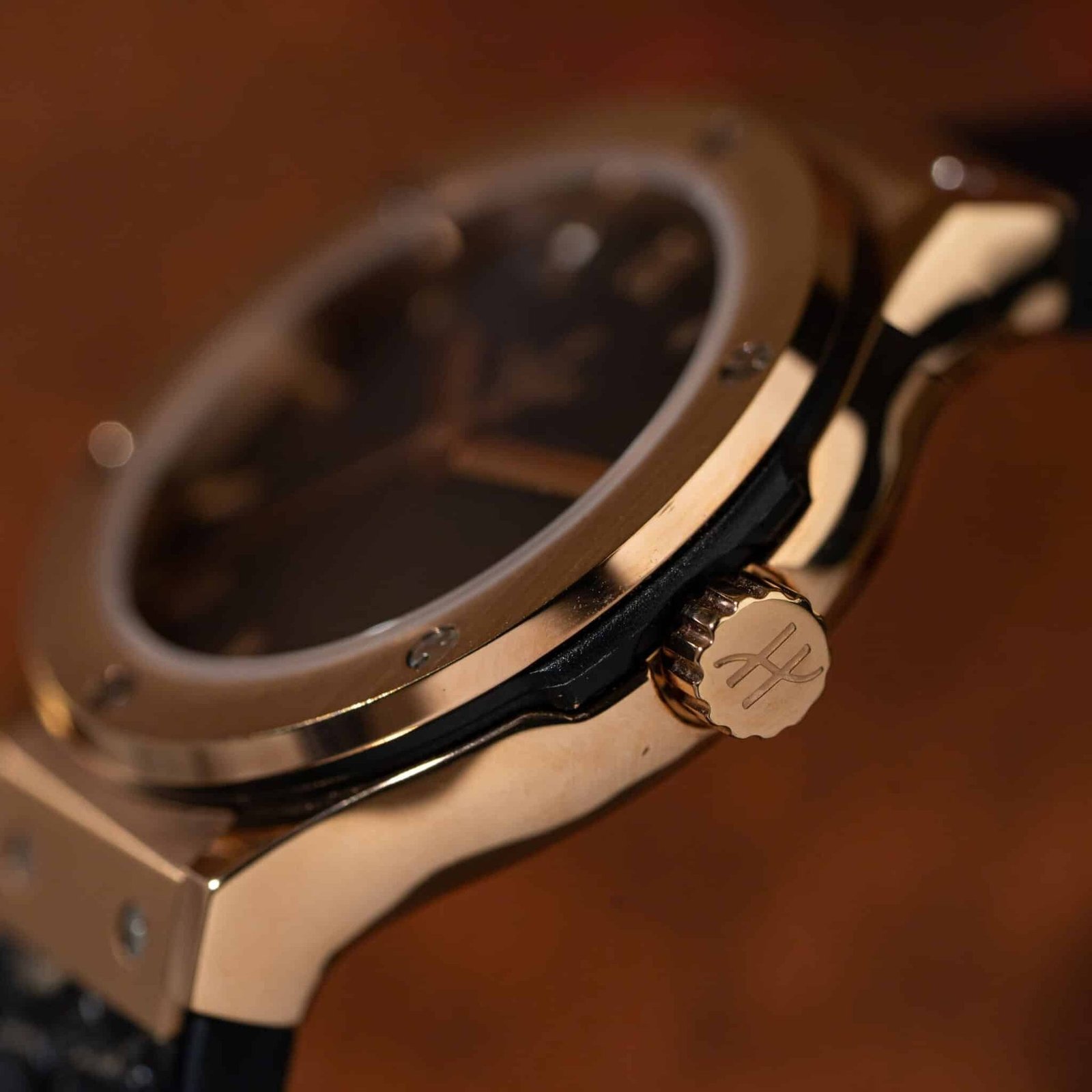 Hublot Classic Fusion King Gold Black Dial Leather Strap Lady Watch Replica 33mm - 图片 6