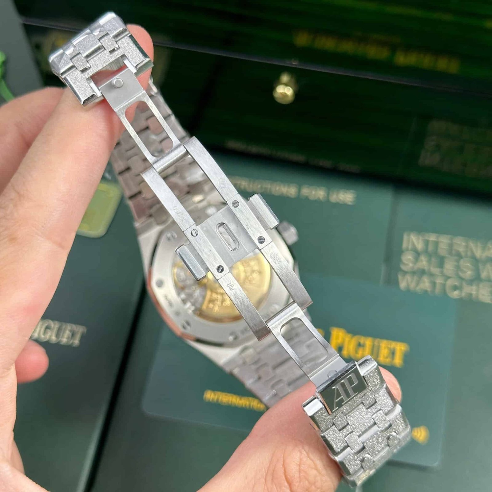 Audemars Piguet Royal Oak 15454BC Frosted White Gold White Dial Best Replica APSF 37mm - 图片 8