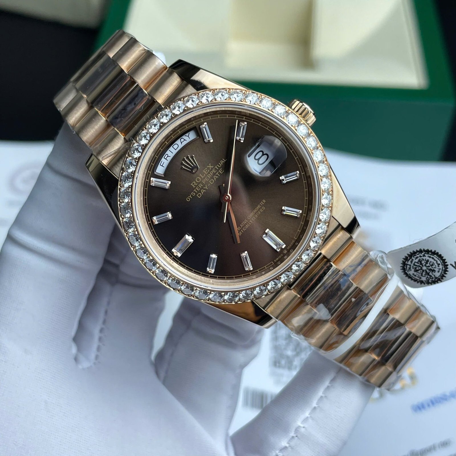 Rolex Day-Date 228345RBR Chocolate Baguette Dial 18K Gold Wrapped Moissanite Bezel 174g GMF V3 40mm - 图片 3