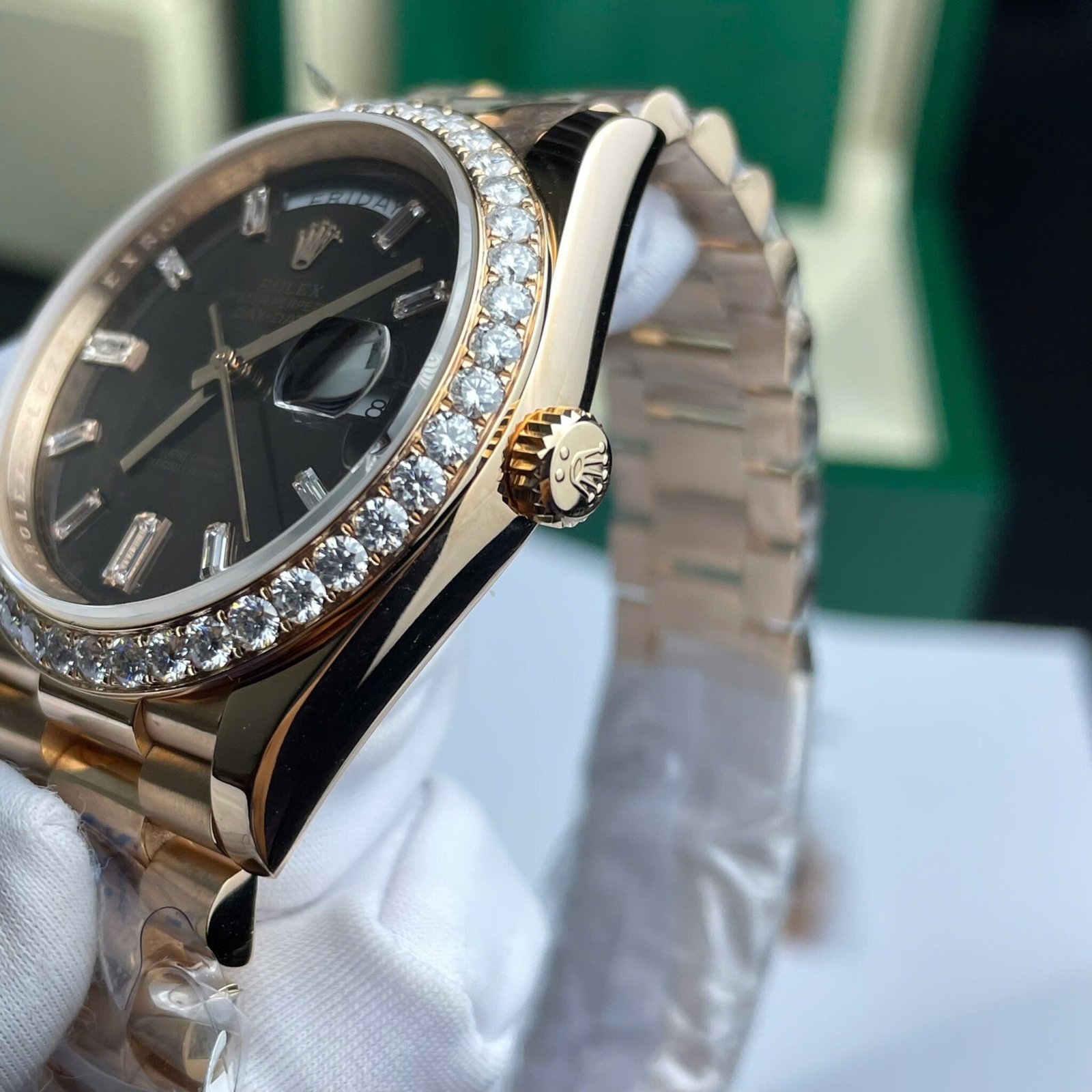 Rolex Day-Date 228345RBR Chocolate Baguette Dial 18K Gold Wrapped Moissanite Bezel 174g GMF V3 40mm - 图片 6