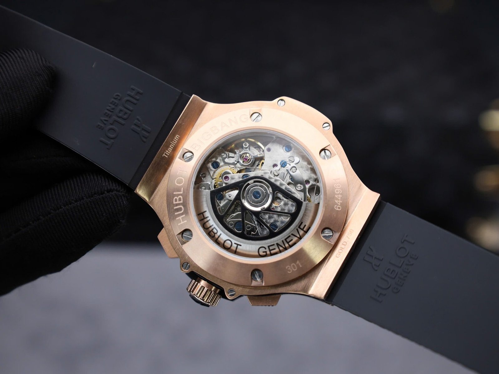 Hublot Big Bang Chronograph King Gold Black Dial Custom Moissanite Bezel Replica 41mm - 图片 8