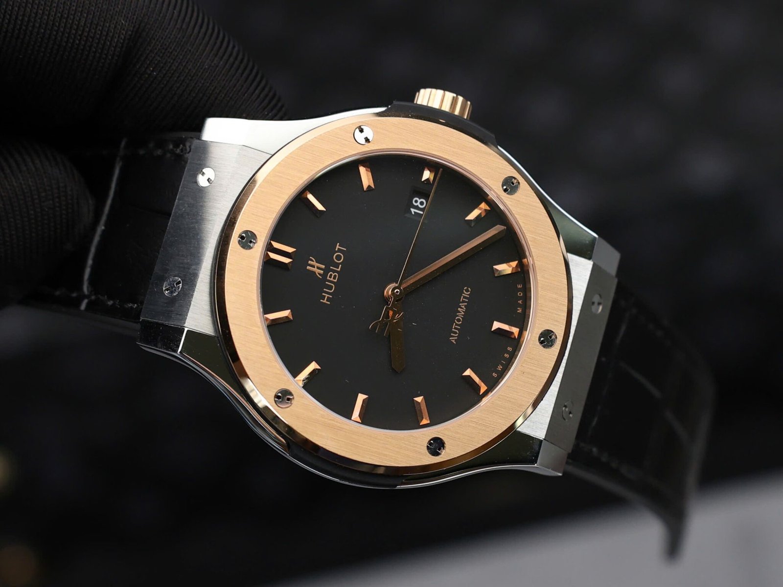 Hublot Classic Fusion Titanium King Gold Black Dial Best Replica 42mm - 图片 5