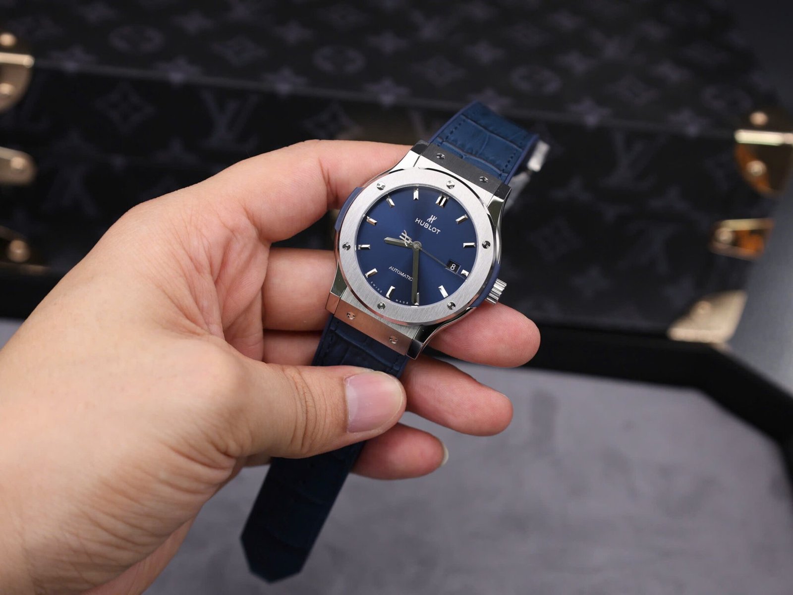 Hublot Classic Fusion Titanium Blue Dial Leather Strap 1:1 Replica 42mm - 图片 3